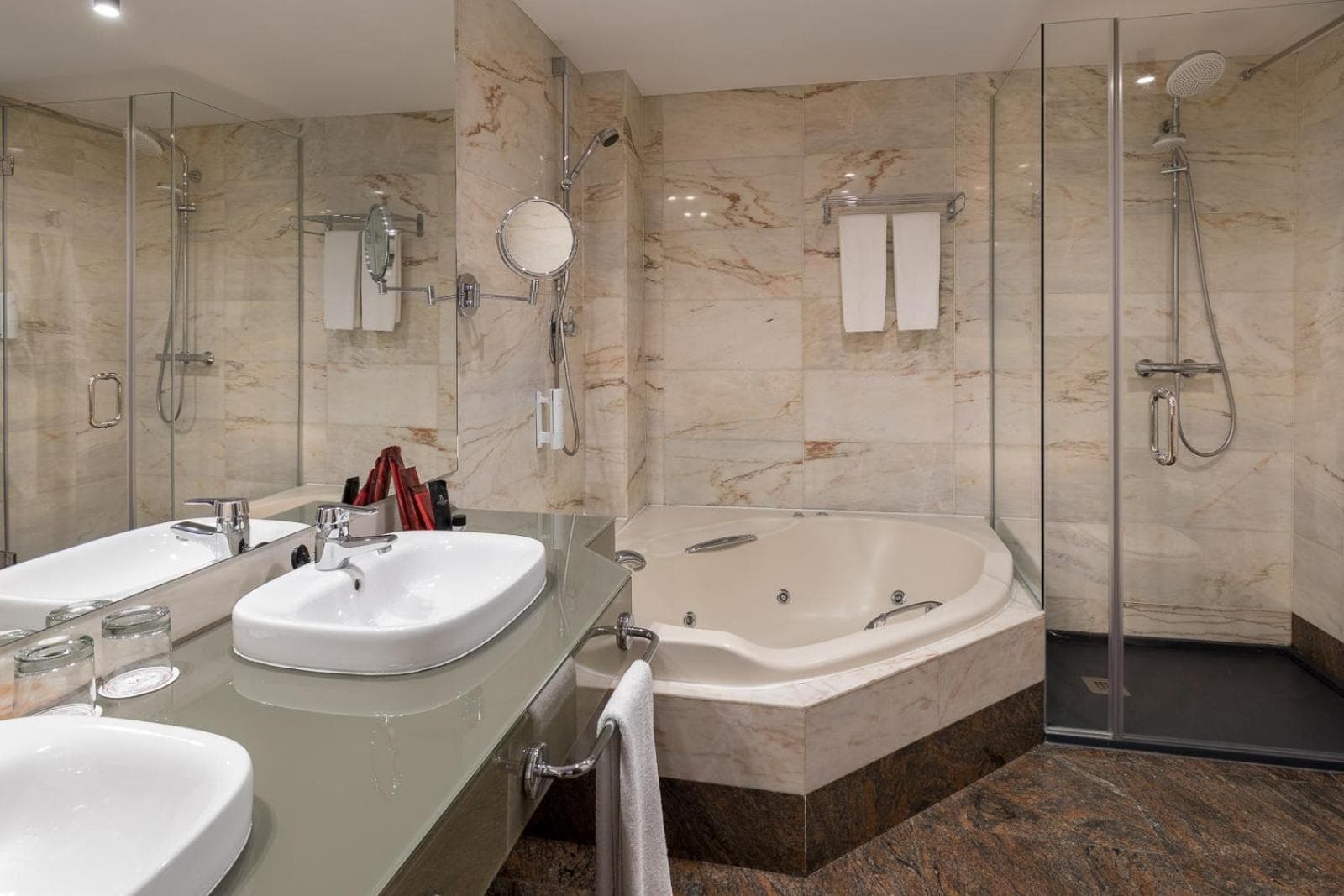 Rafaelhoteles Atocha — 14