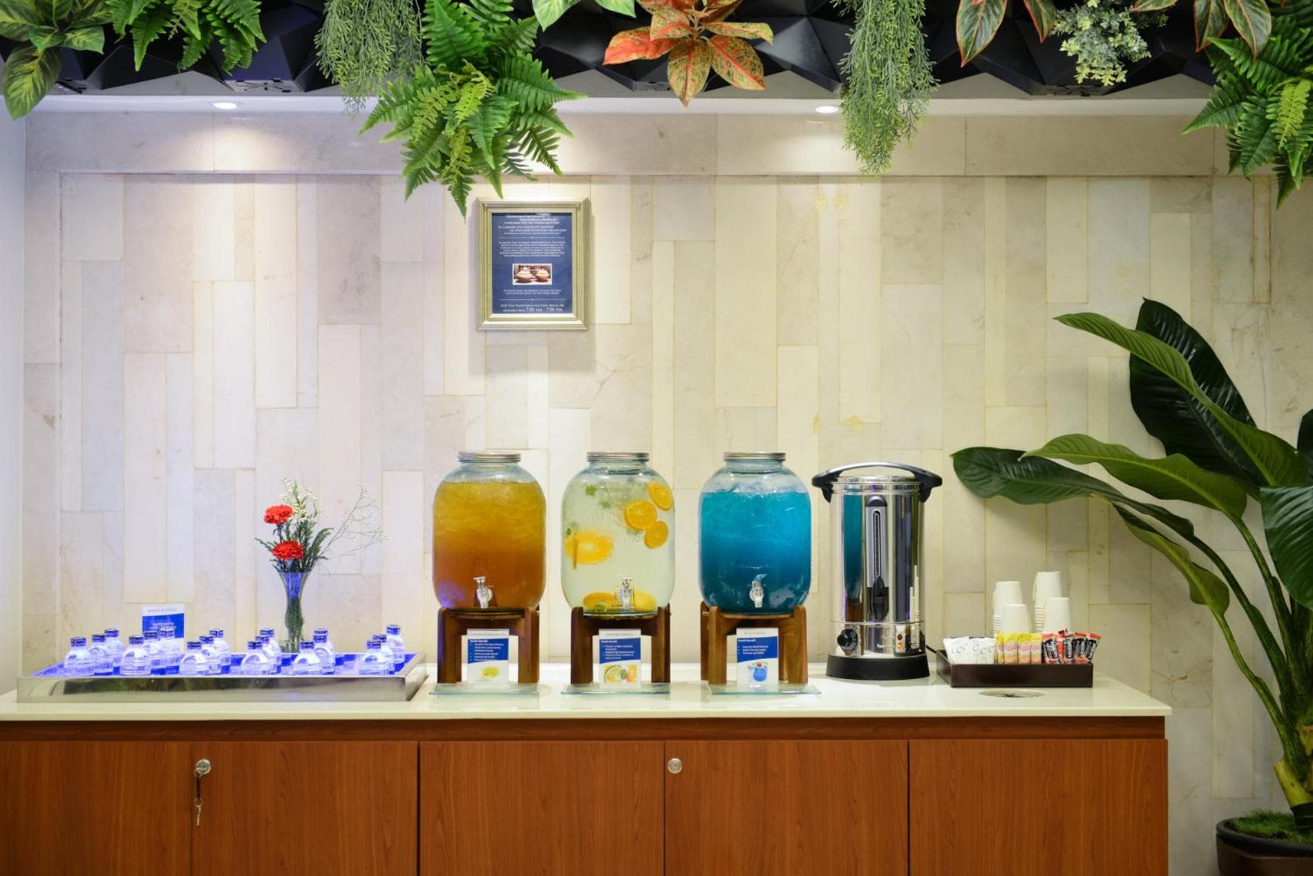 Centre Point Plus Hotel Pratunam — 17