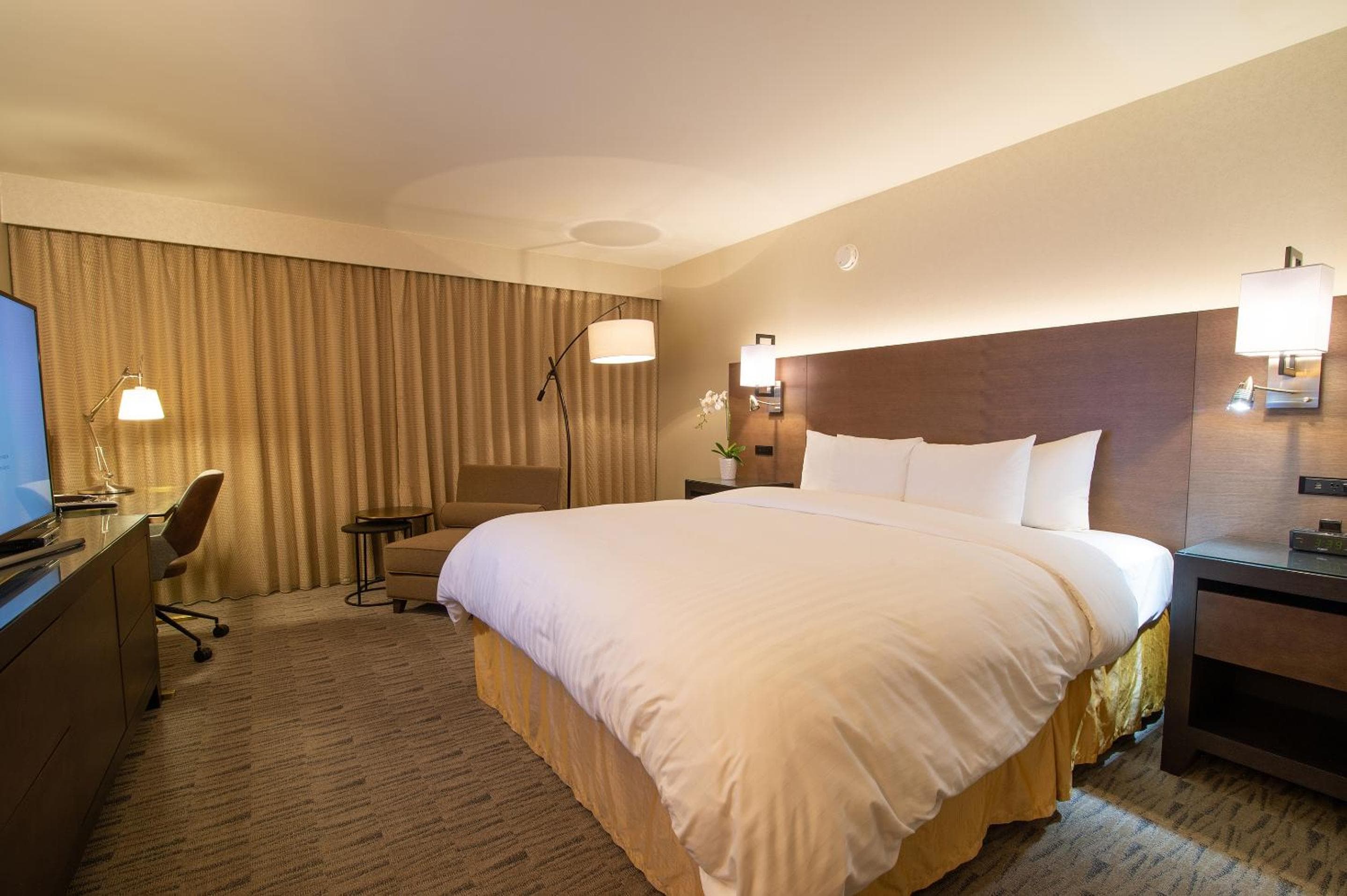 Miyako Hotel Los Angeles — 9