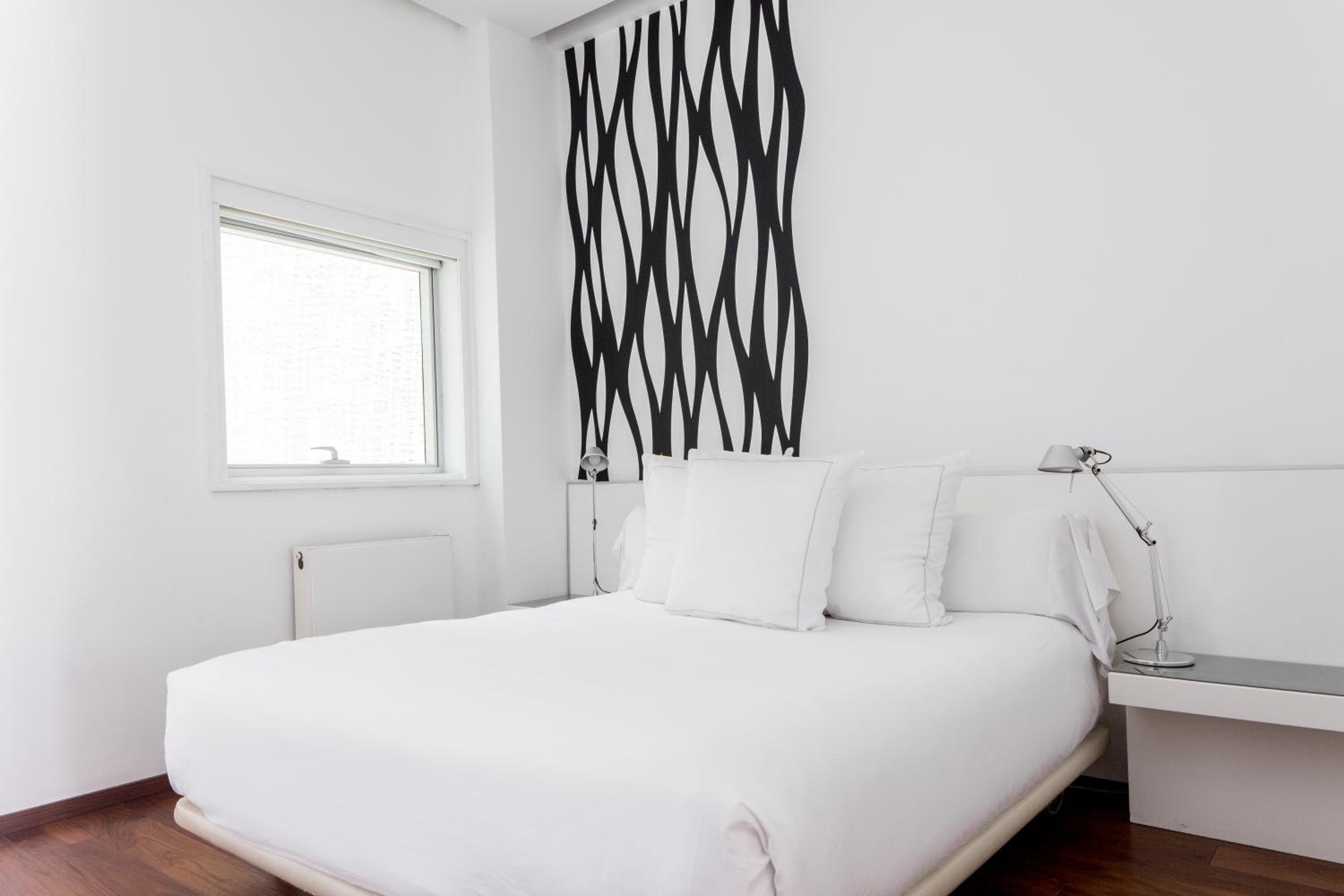 Suites Avenue — 30
