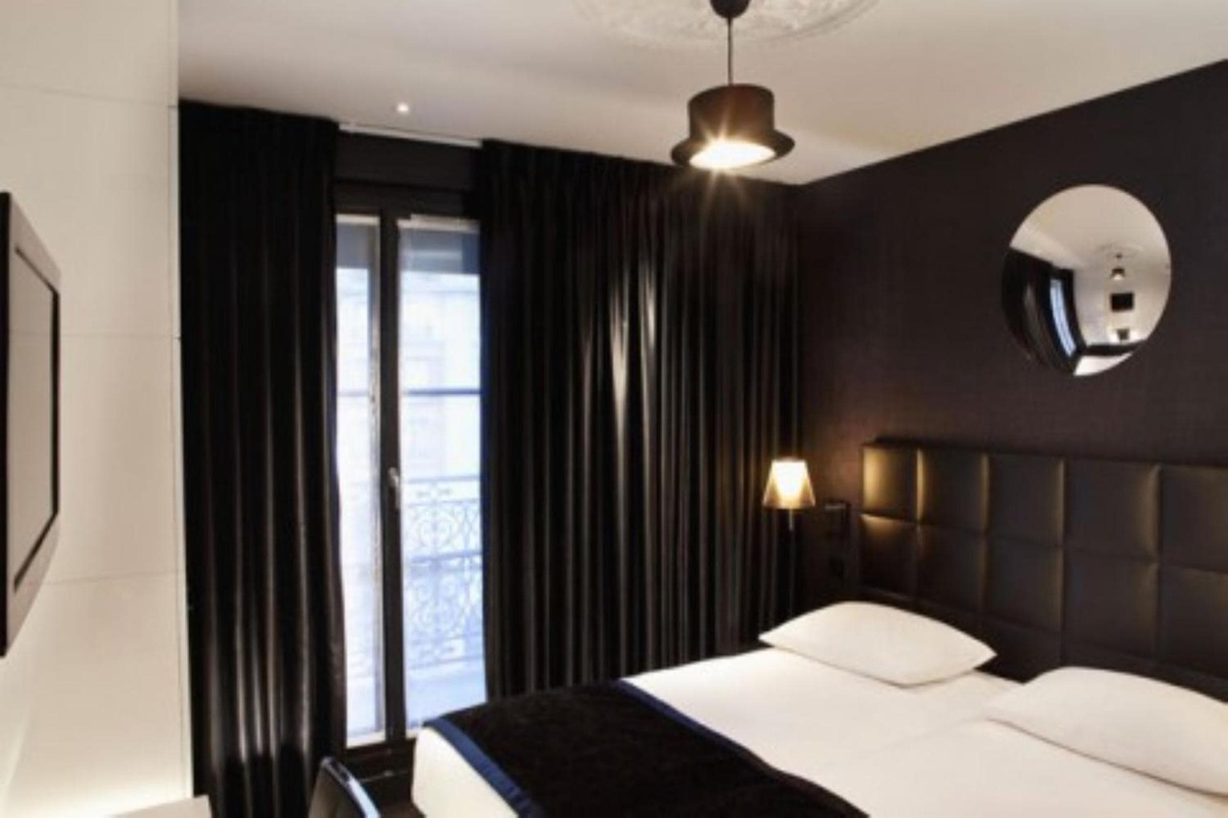 First Hotel Paris Tour Eiffel — 8