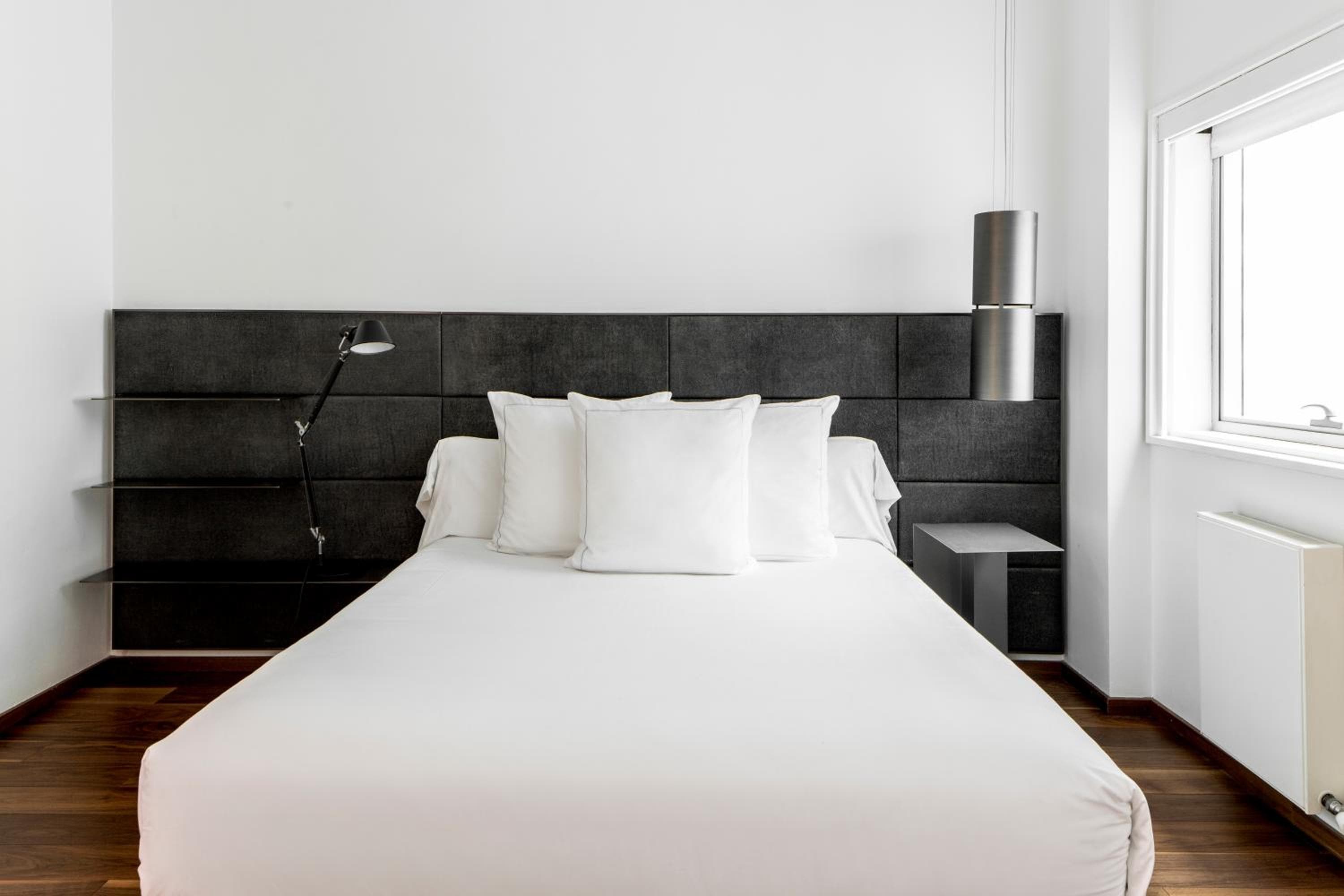 Suites Avenue — 16
