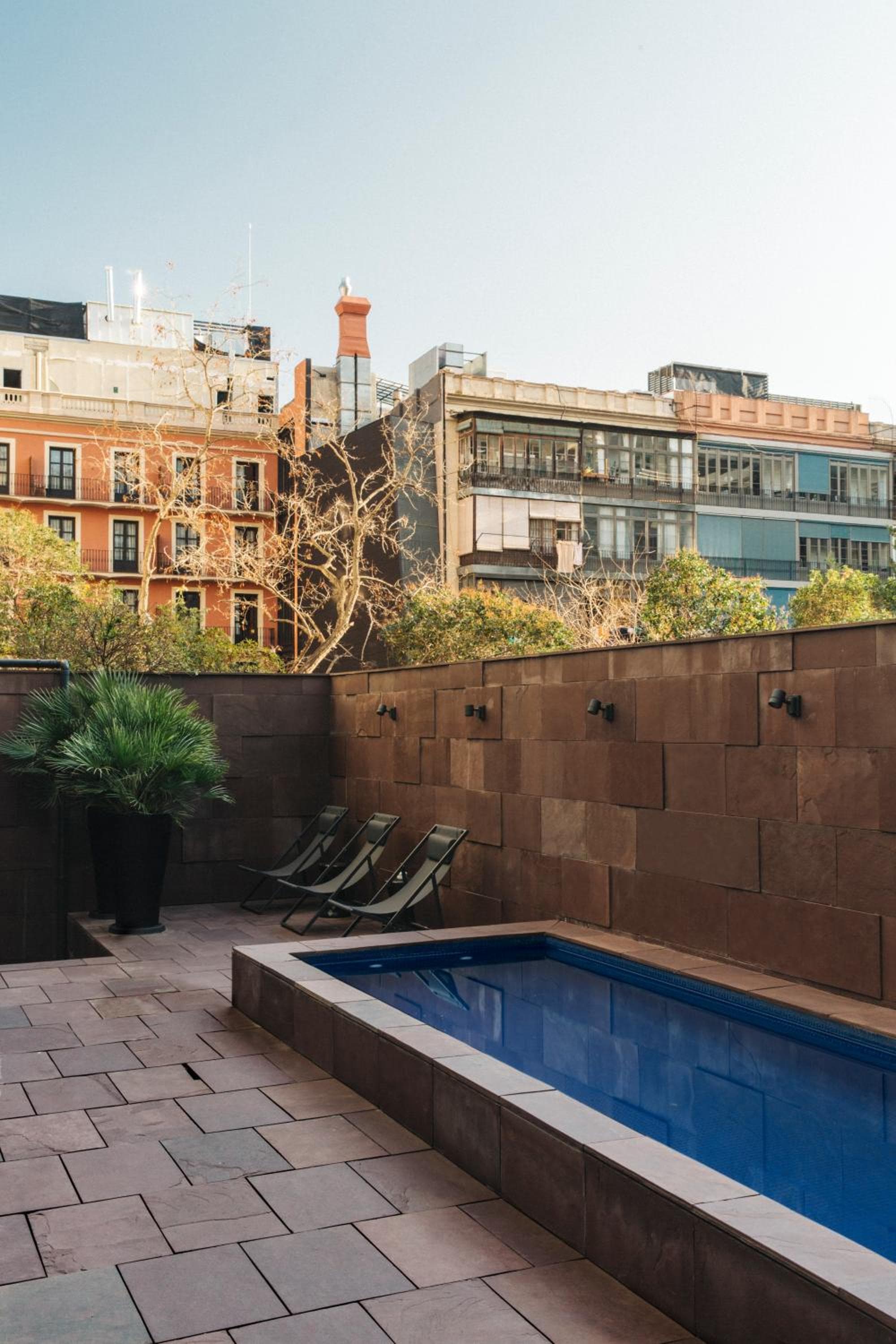 Suites Avenue — 7