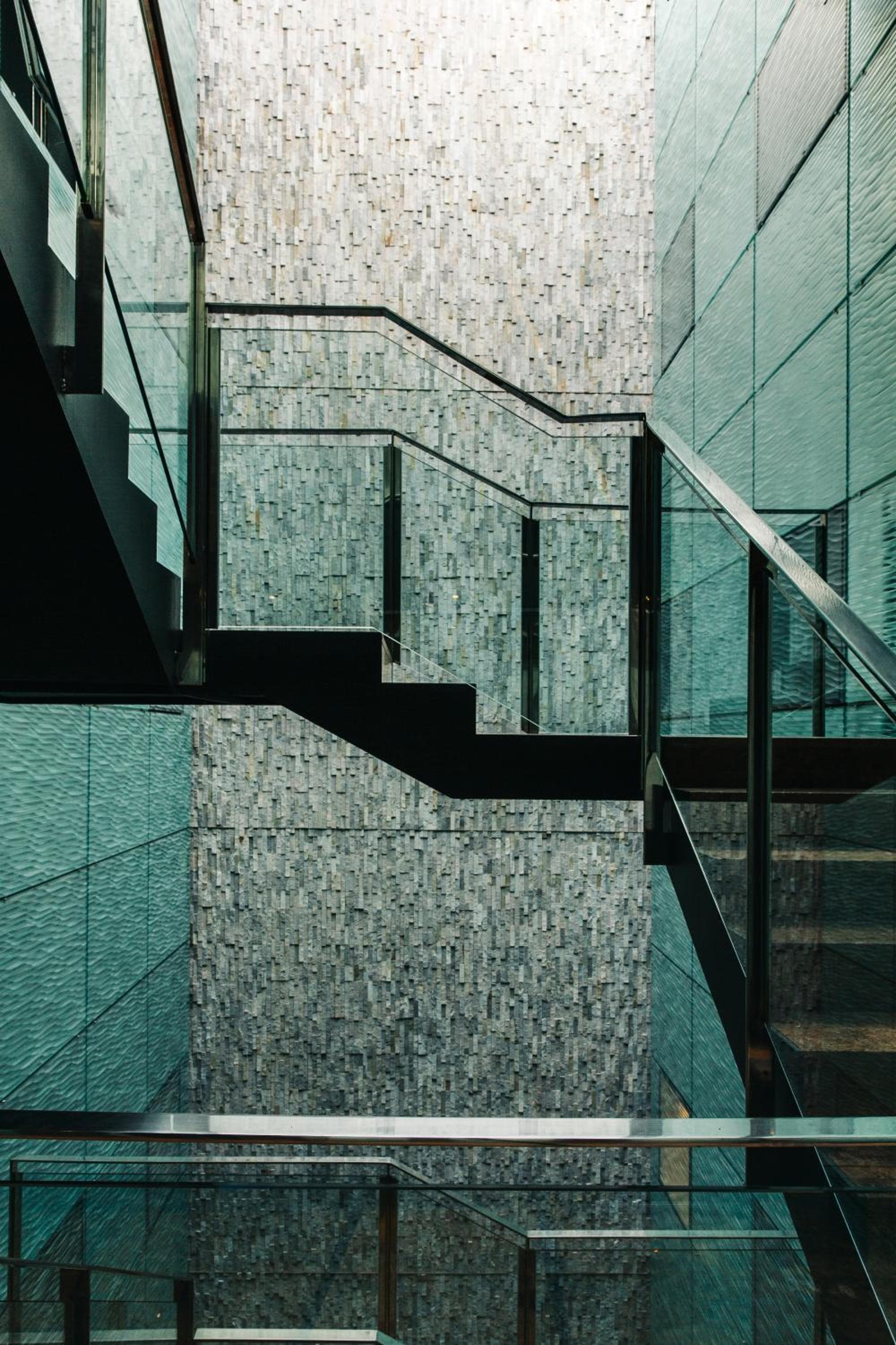 Suites Avenue — 10