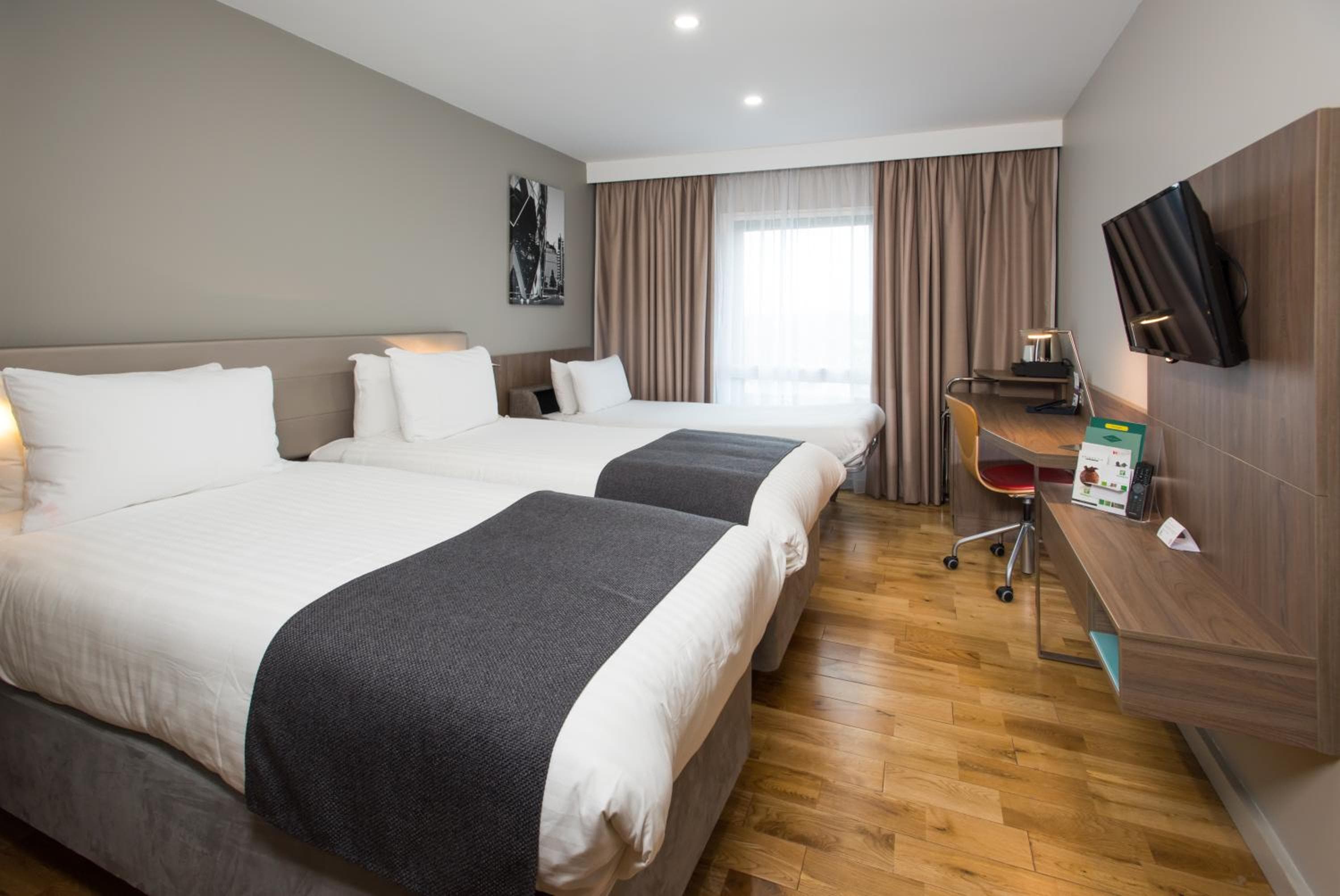 Holiday Inn London West, un hotel IHG — 7