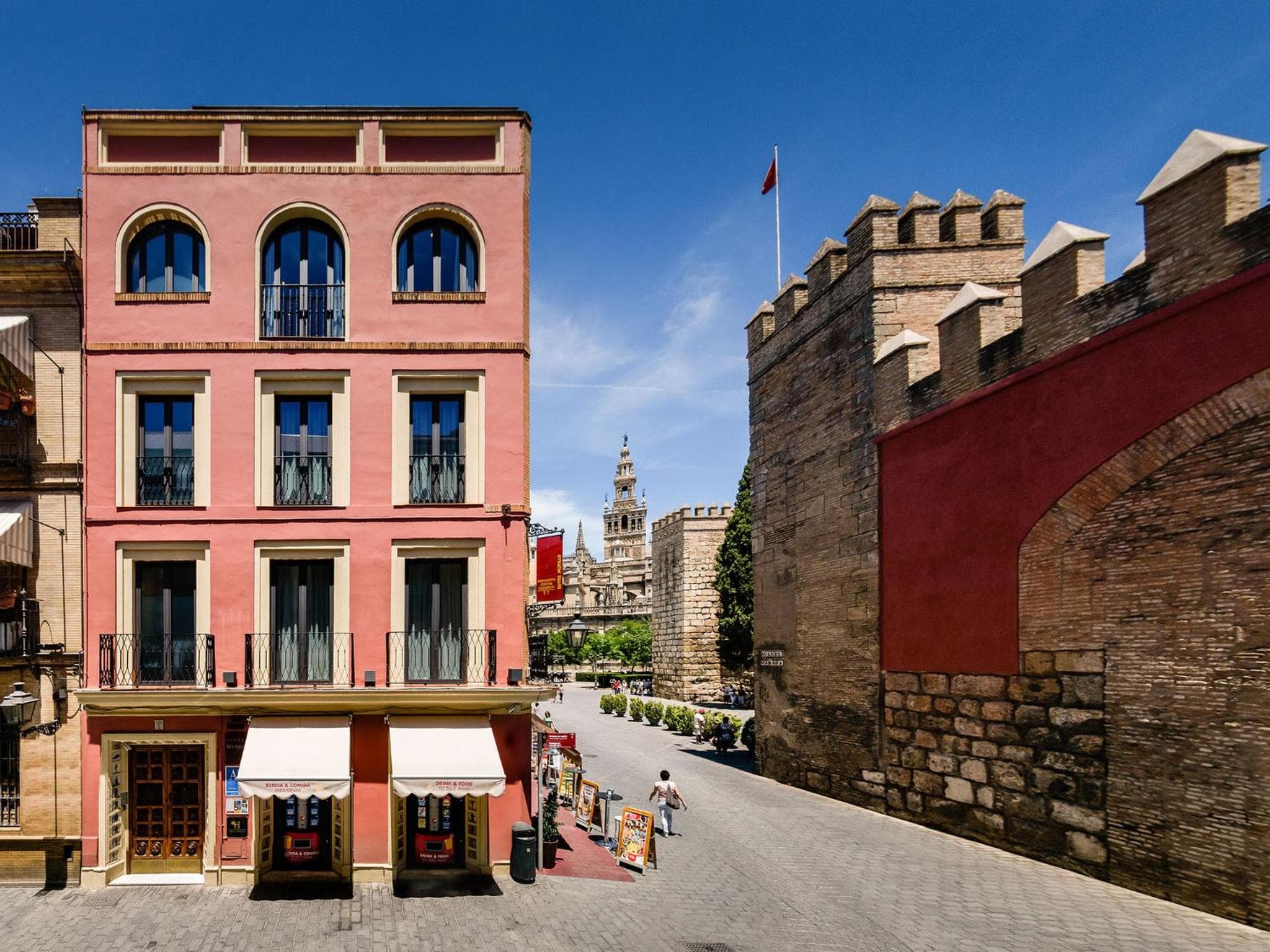 Suites Murillo Alcázar — 1