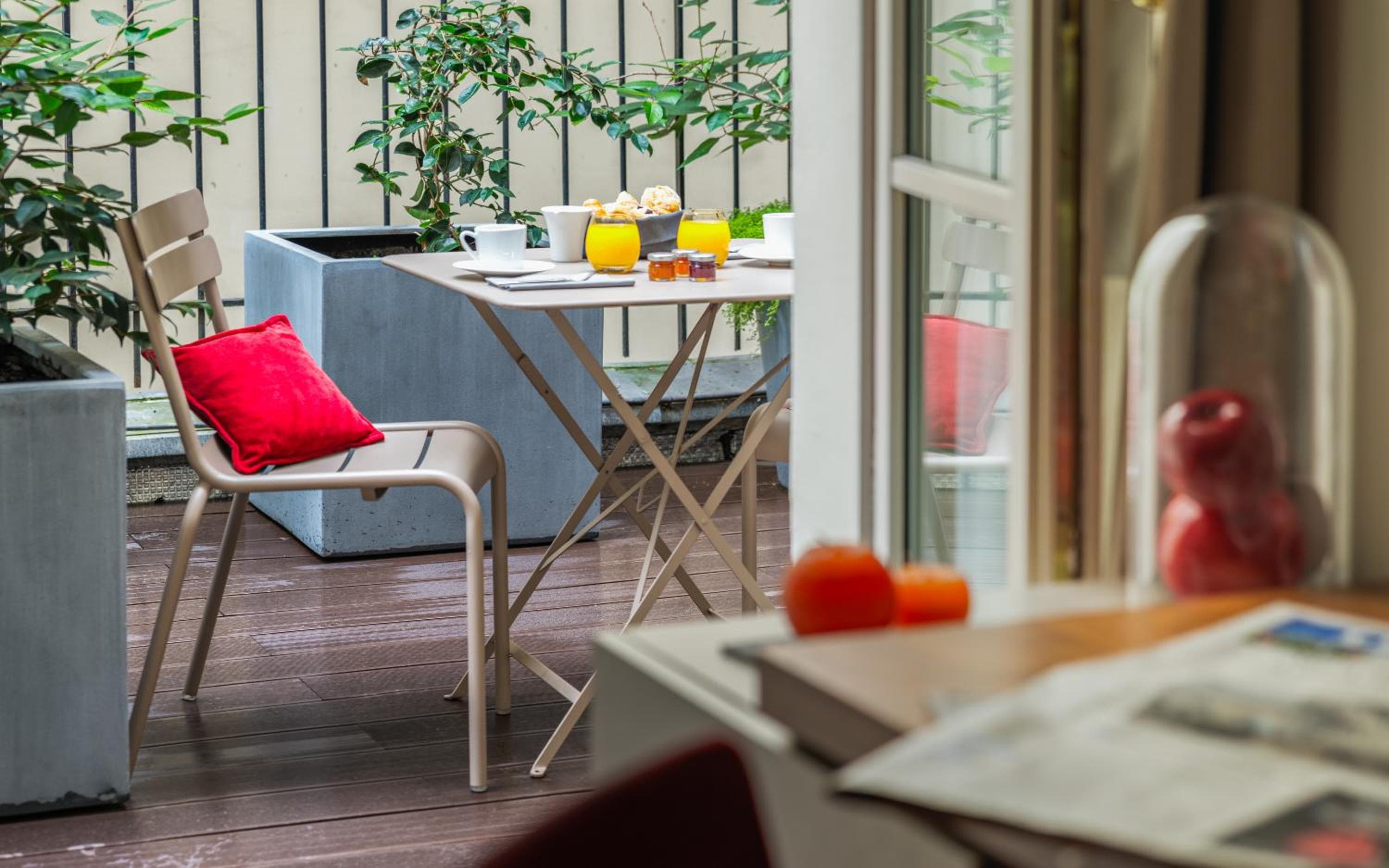 Hôtel Le Tourville by Inwood Hotels — 24