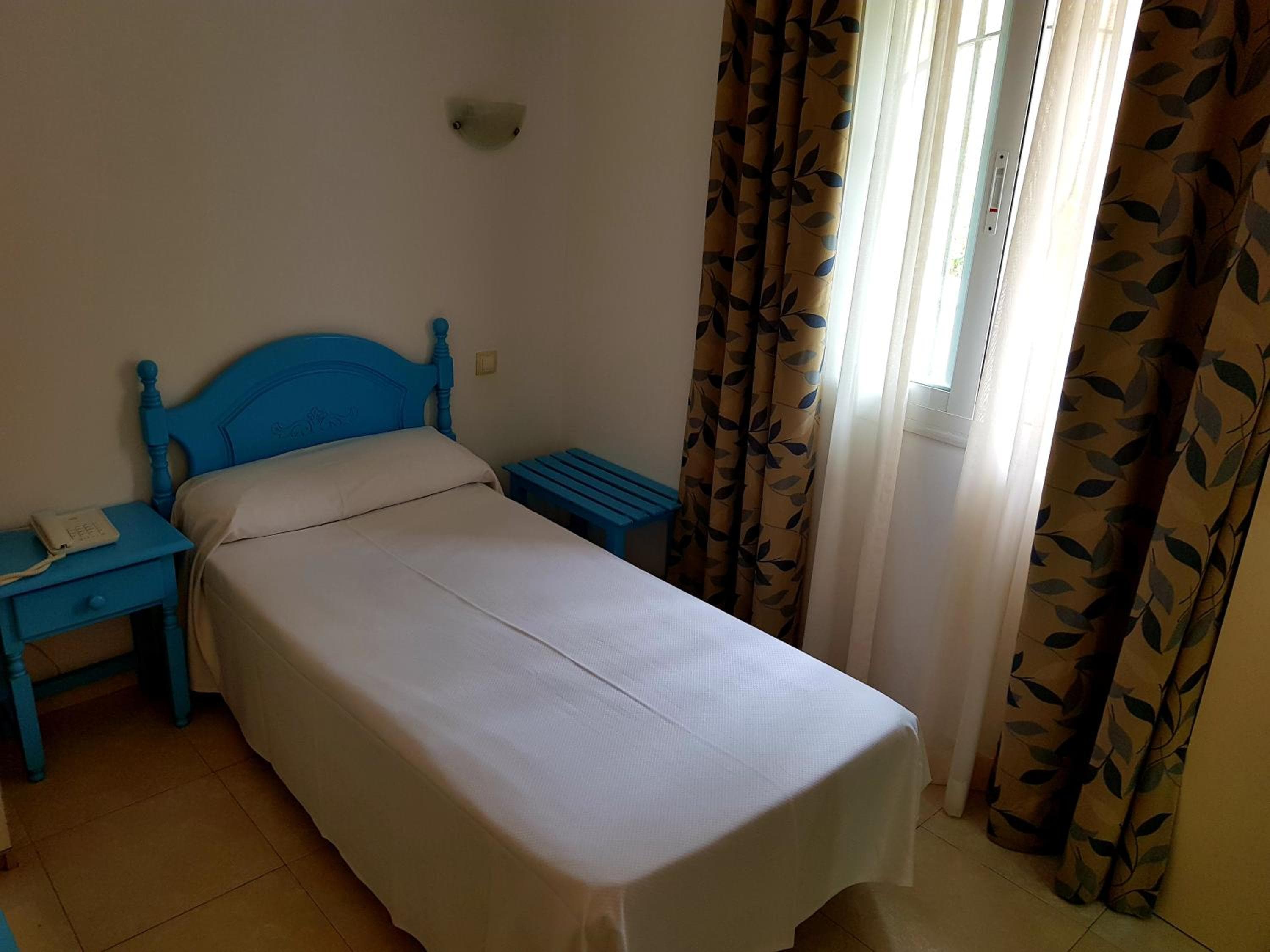 Hotel Eliseos — 7