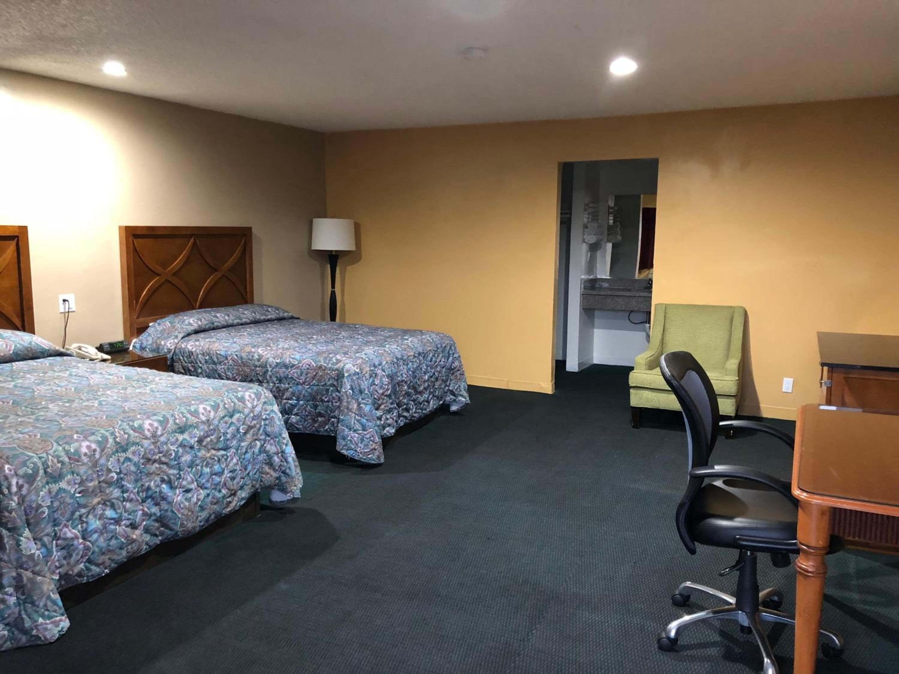 Los Angeles Inn & Suites - LAX — 29