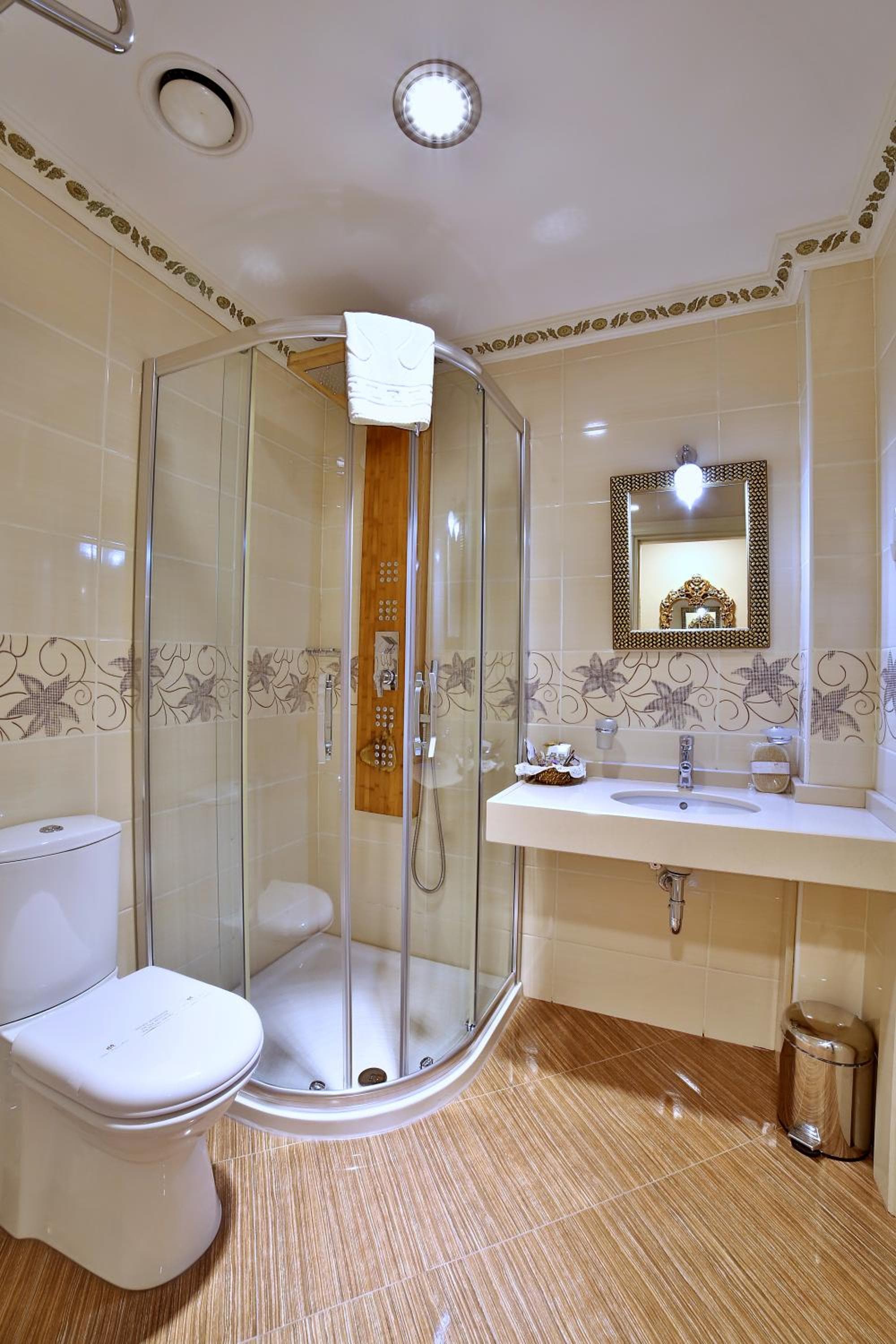 White House Hotel Istanbul — 30