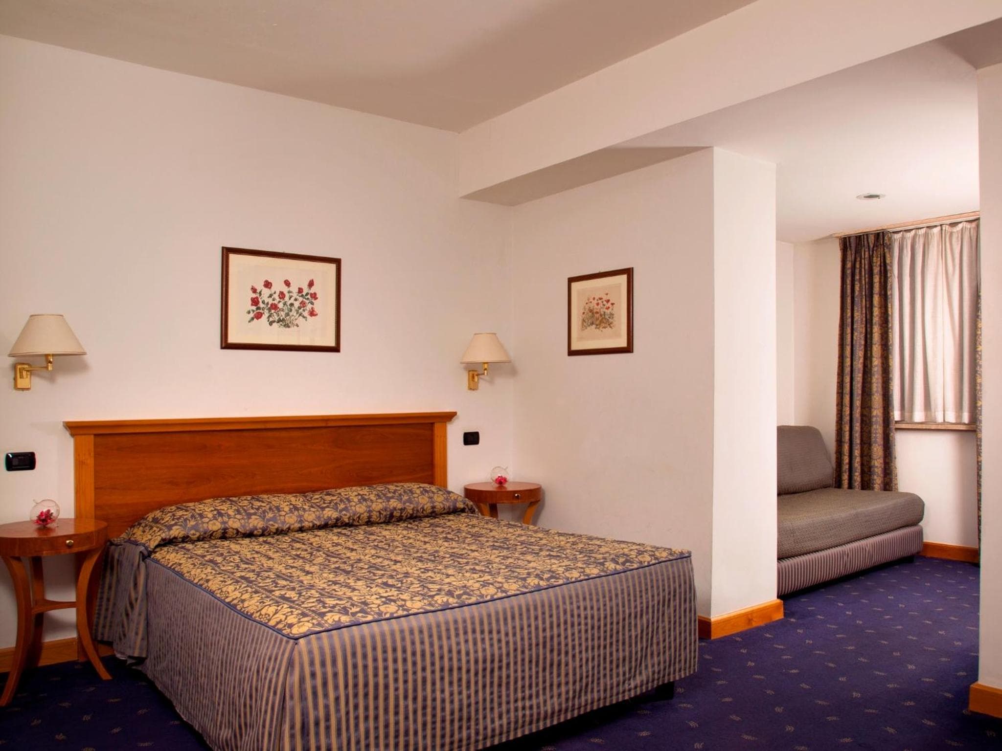 Hotel Diplomático — 5
