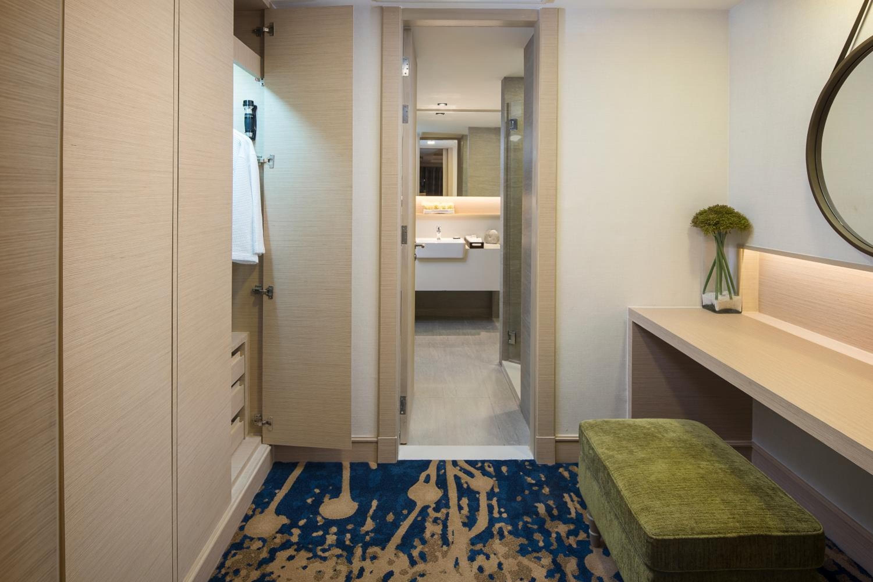 Solitaire Bangkok Sukhumvit 11 by Kingston Hotels — 28