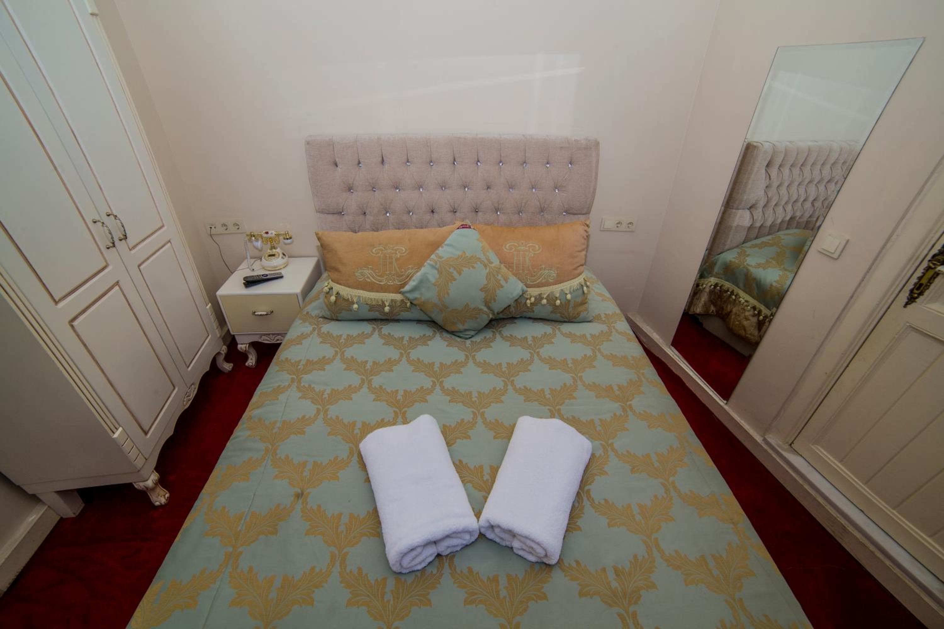 HHK Hotel — 25