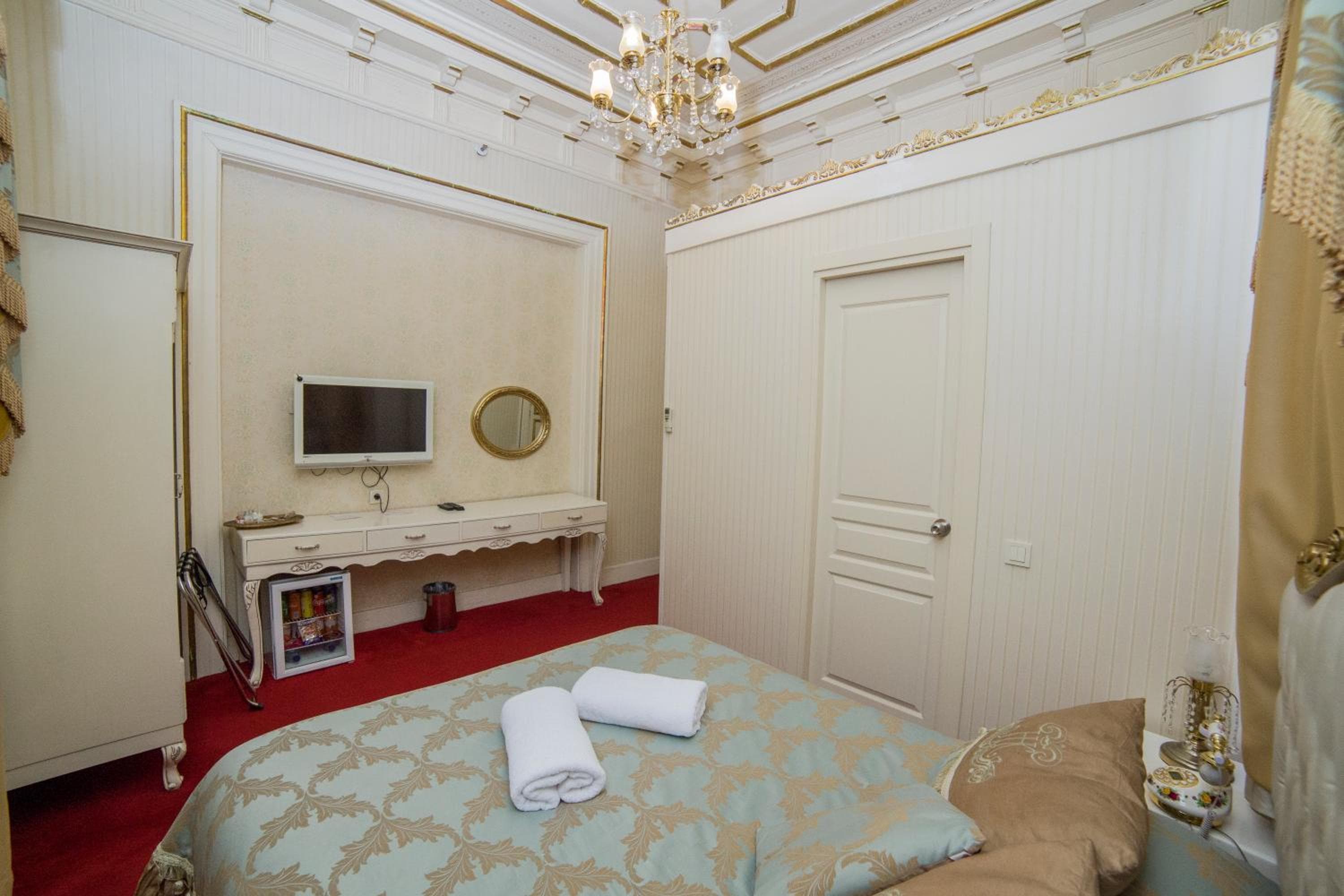 HHK Hotel — 28