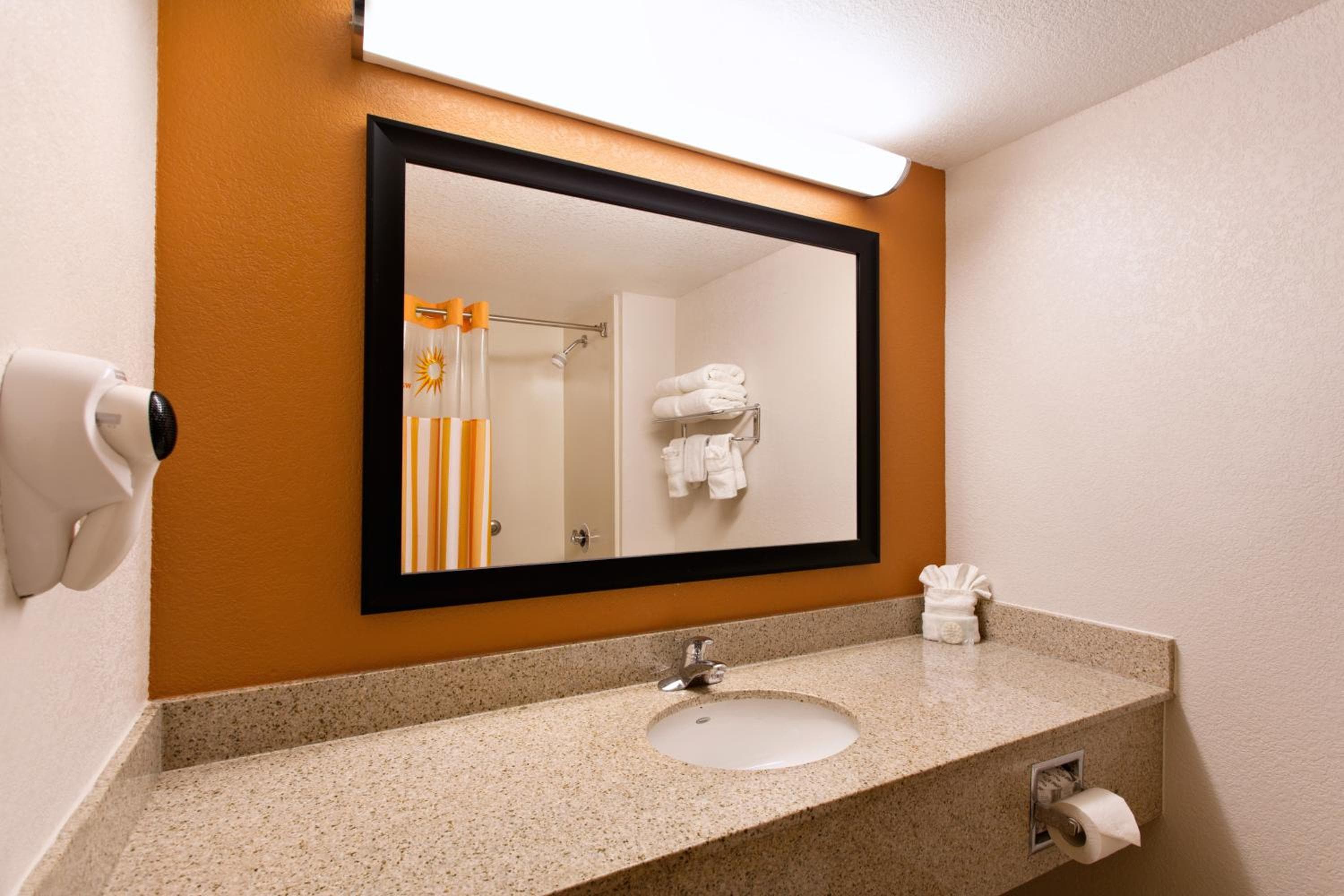 La Quinta Inn presso il Wyndham Orlando International Drive North — 7