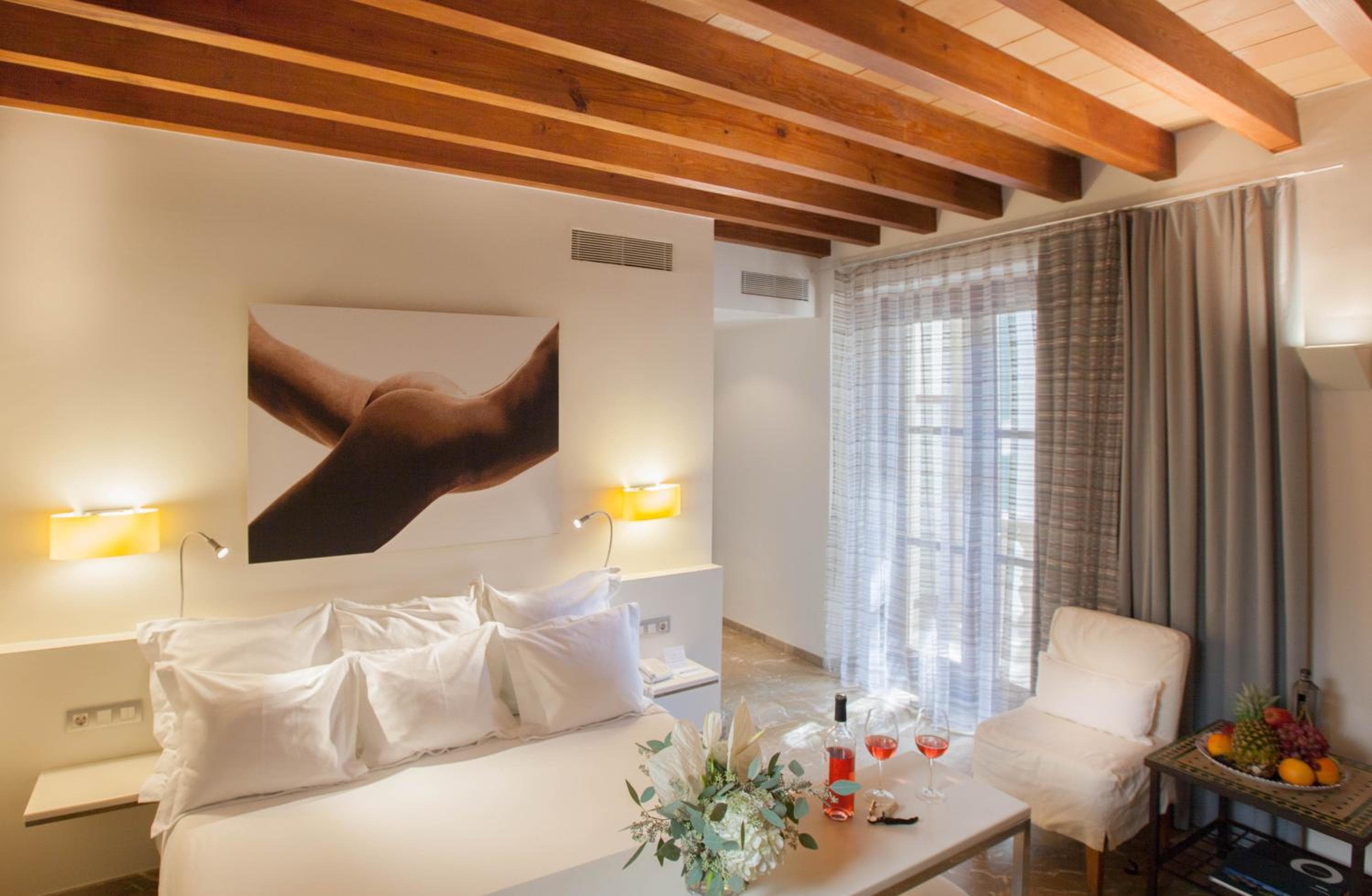 Petit Palace Hotel Tres — 12