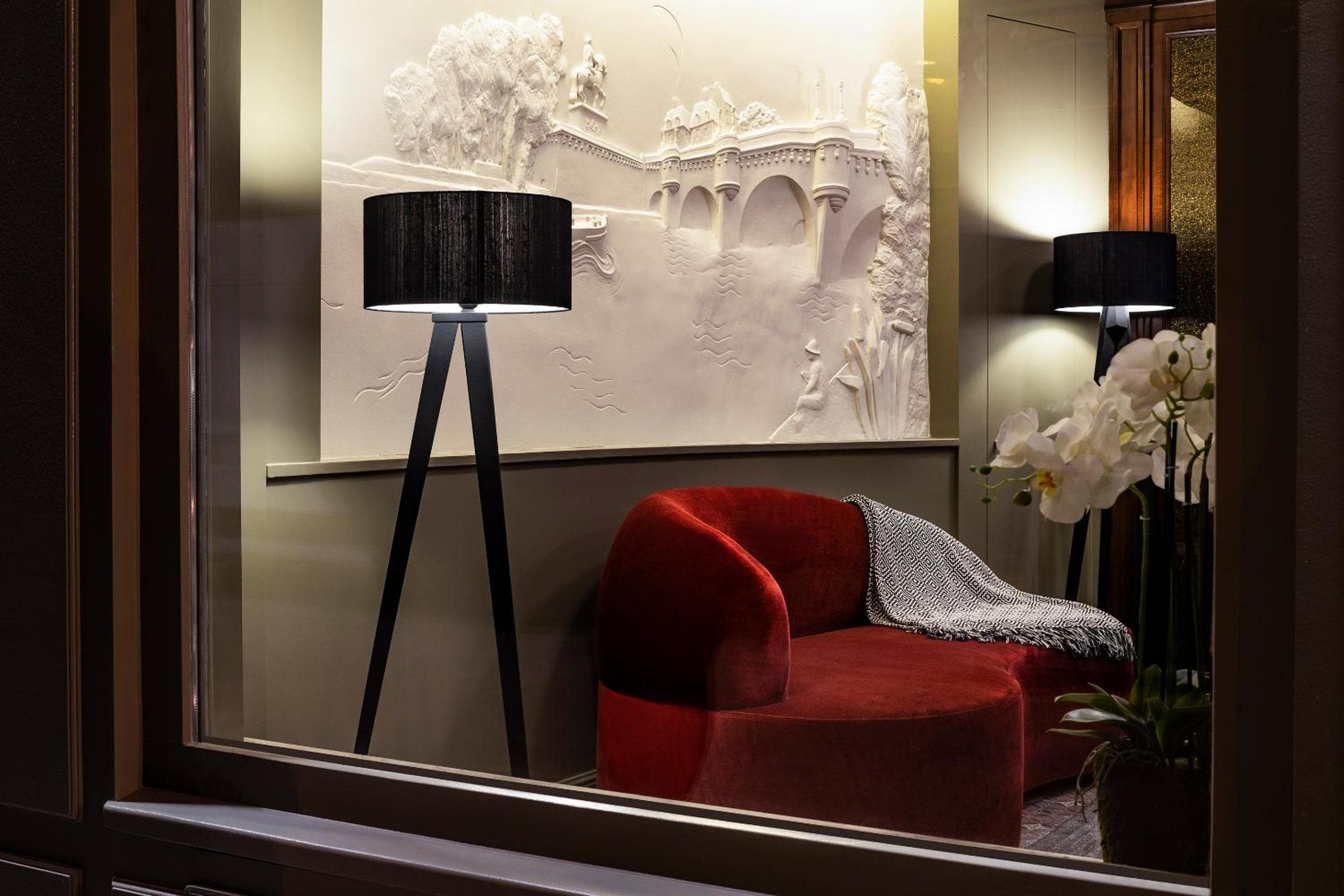 Hotel Ducs de Bourgogne — 15