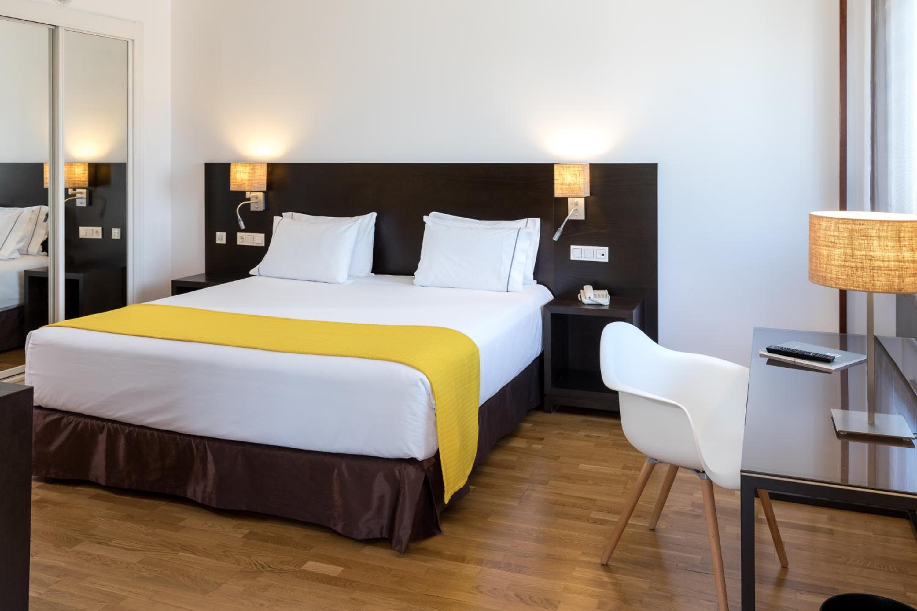Rafaelhoteles Atocha — 20