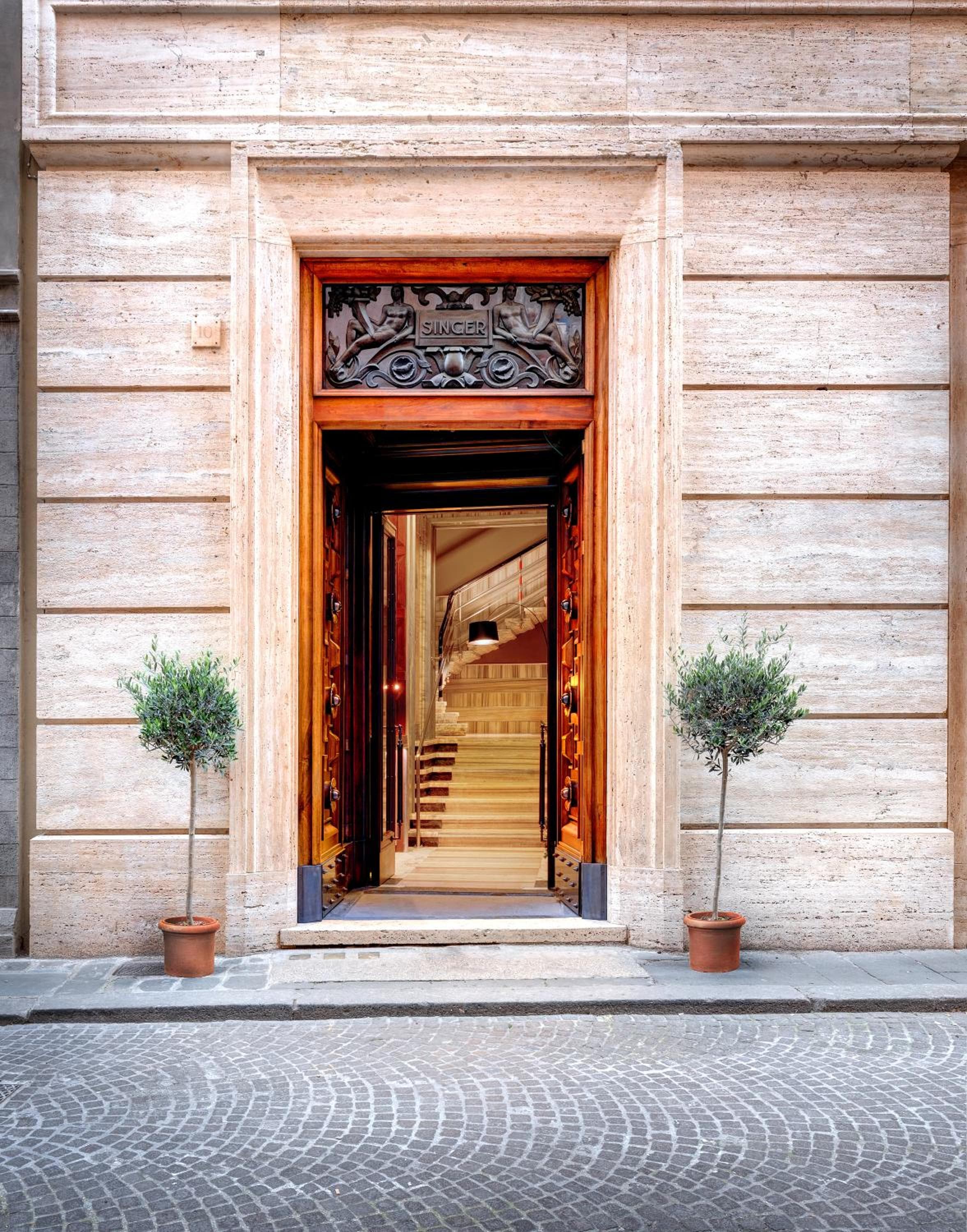 Cantante Palace Hotel — 1