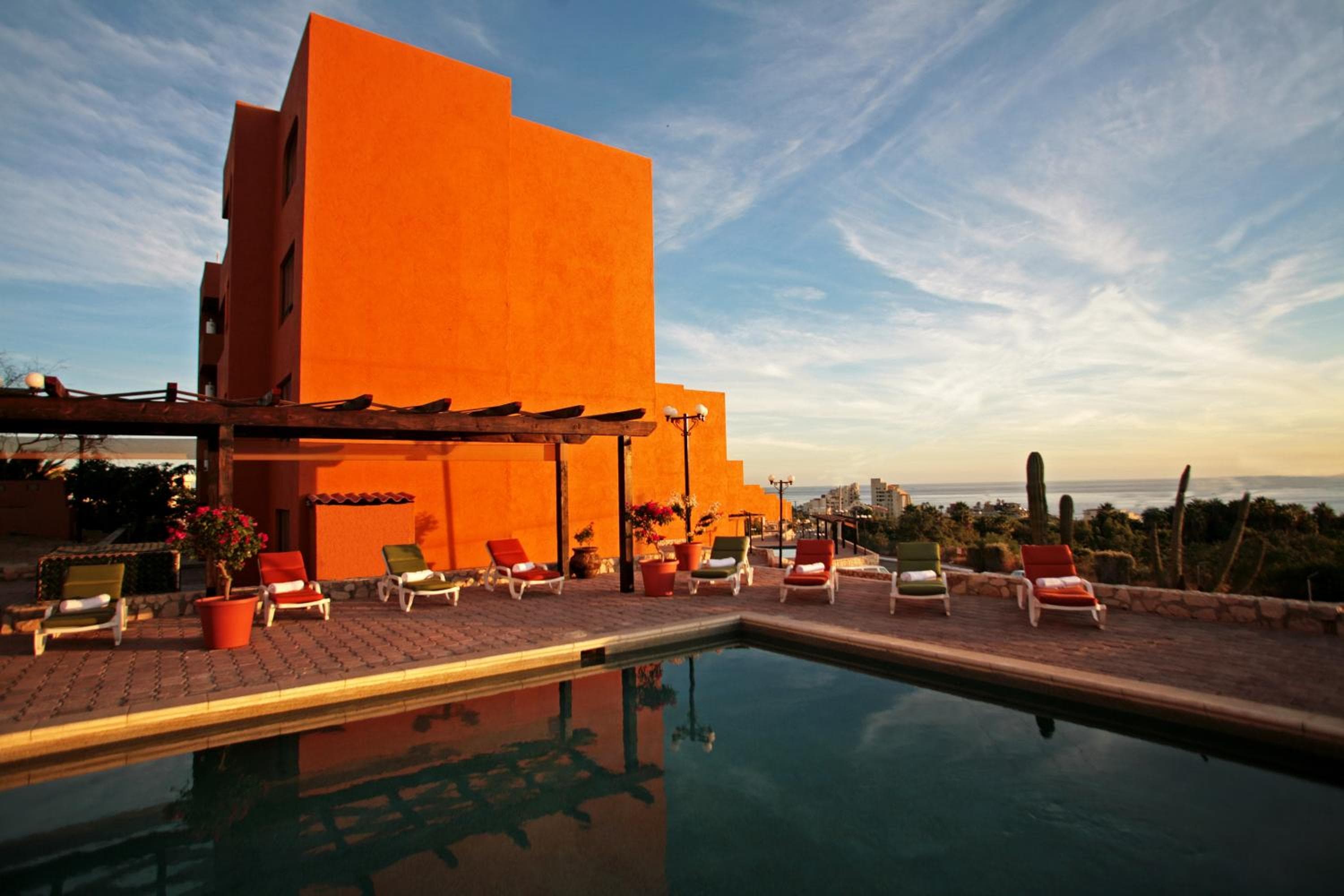 Sunrock Hotel & Suites — 26