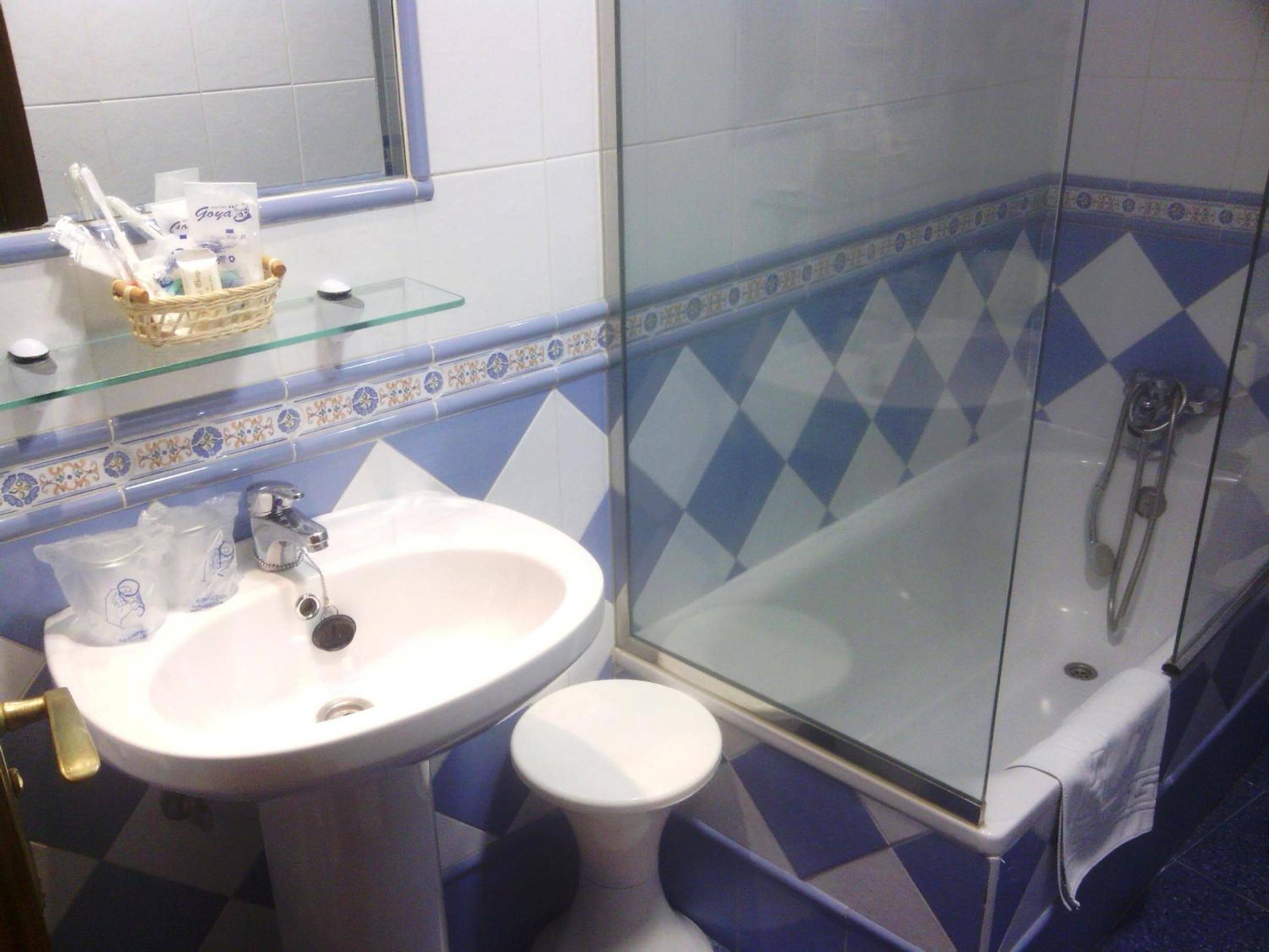 Goya Hotel — 19