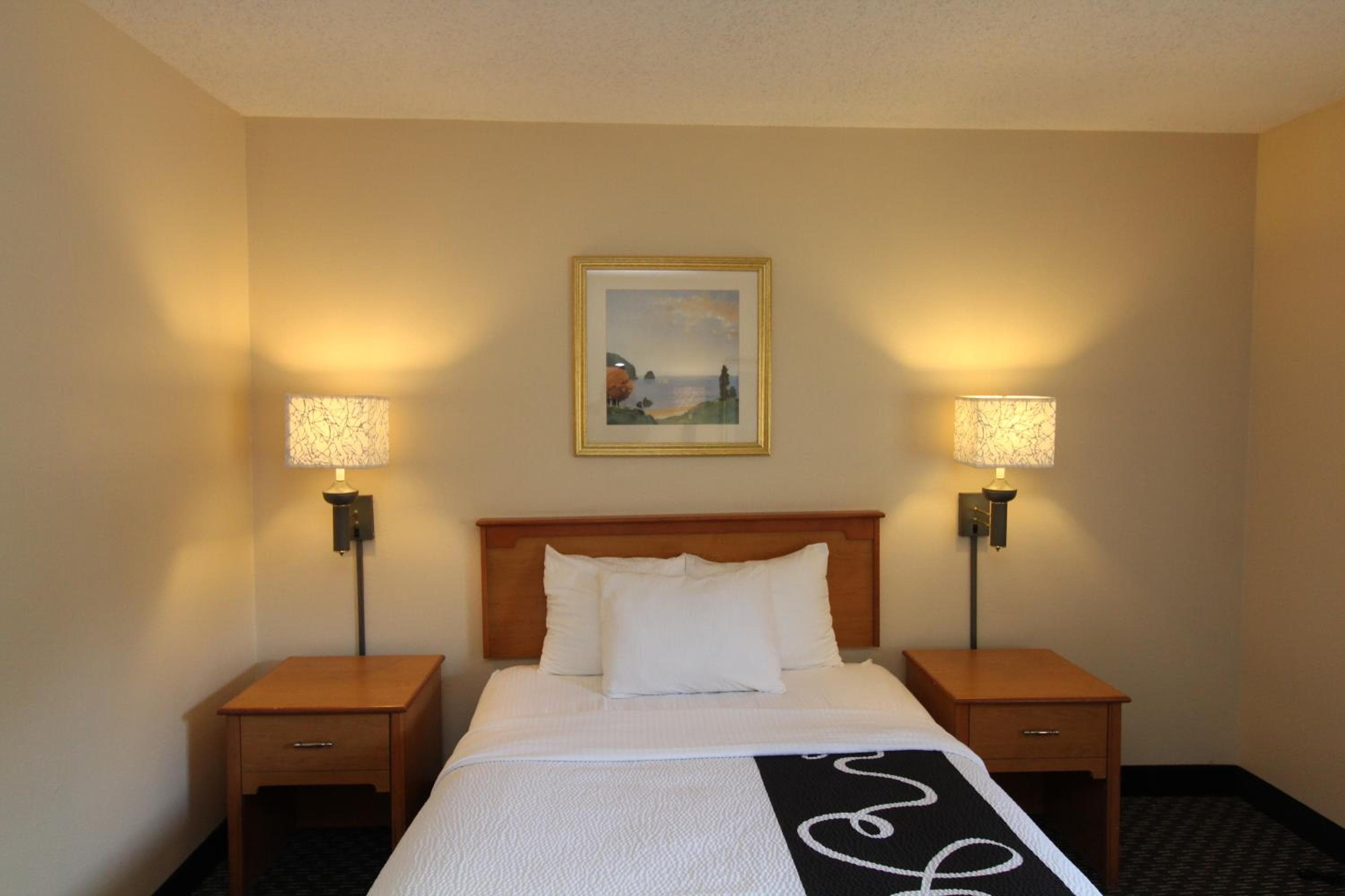 La Quinta by Wyndham Tampa Fairgrounds - Casino — 4