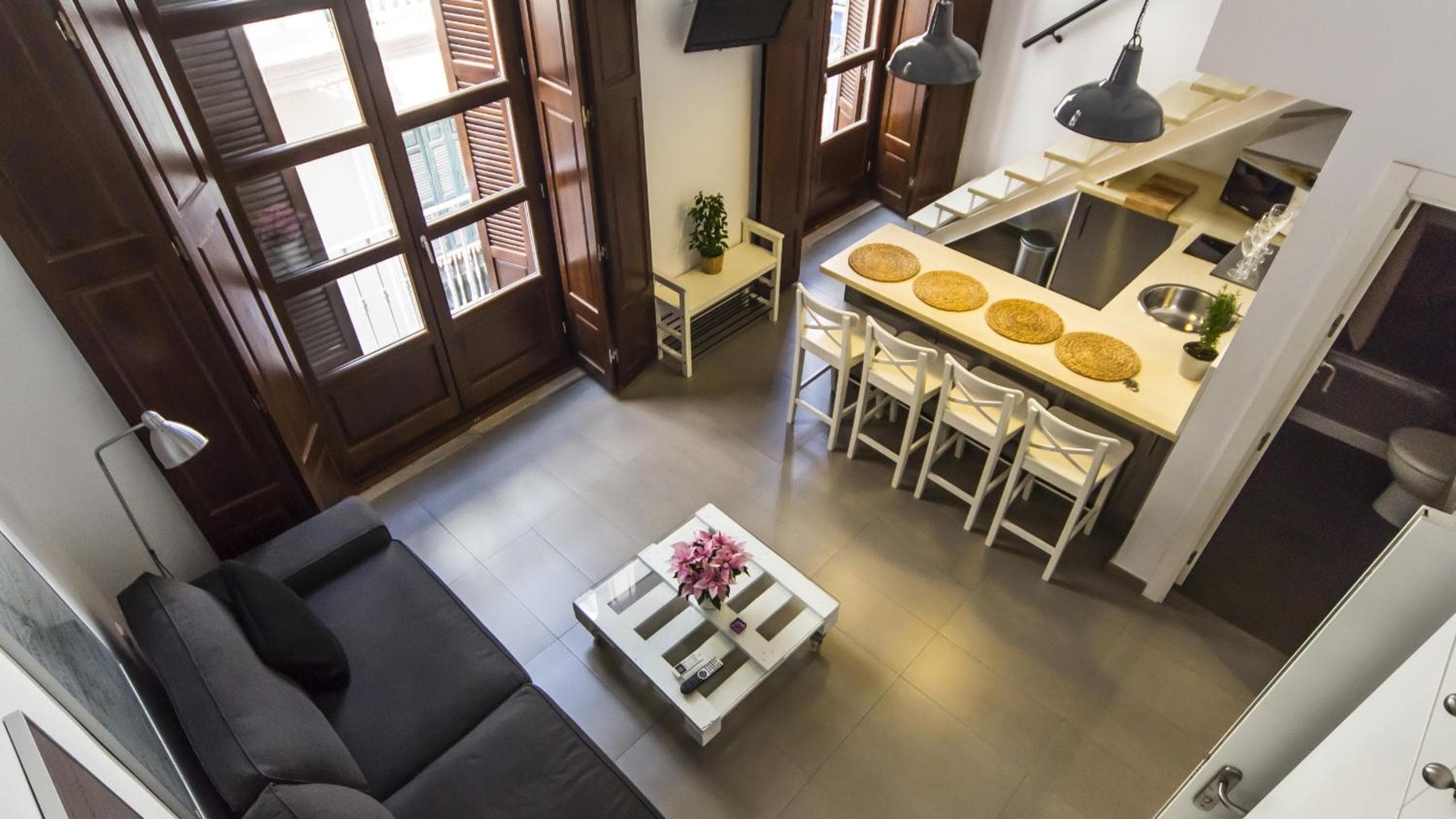 Apartamentos Málaga Picasso — 9
