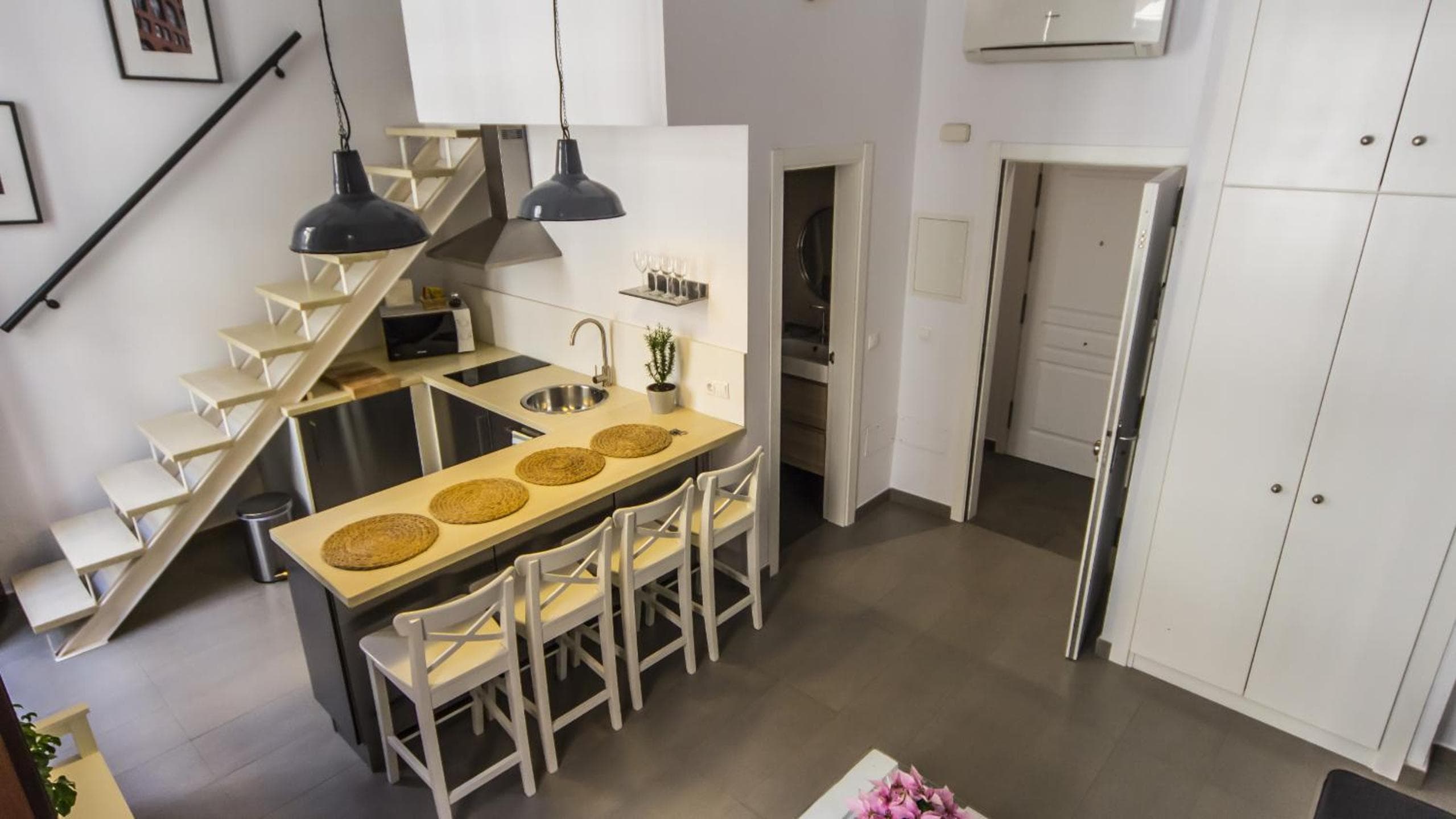 Apartamentos Málaga Picasso — 15