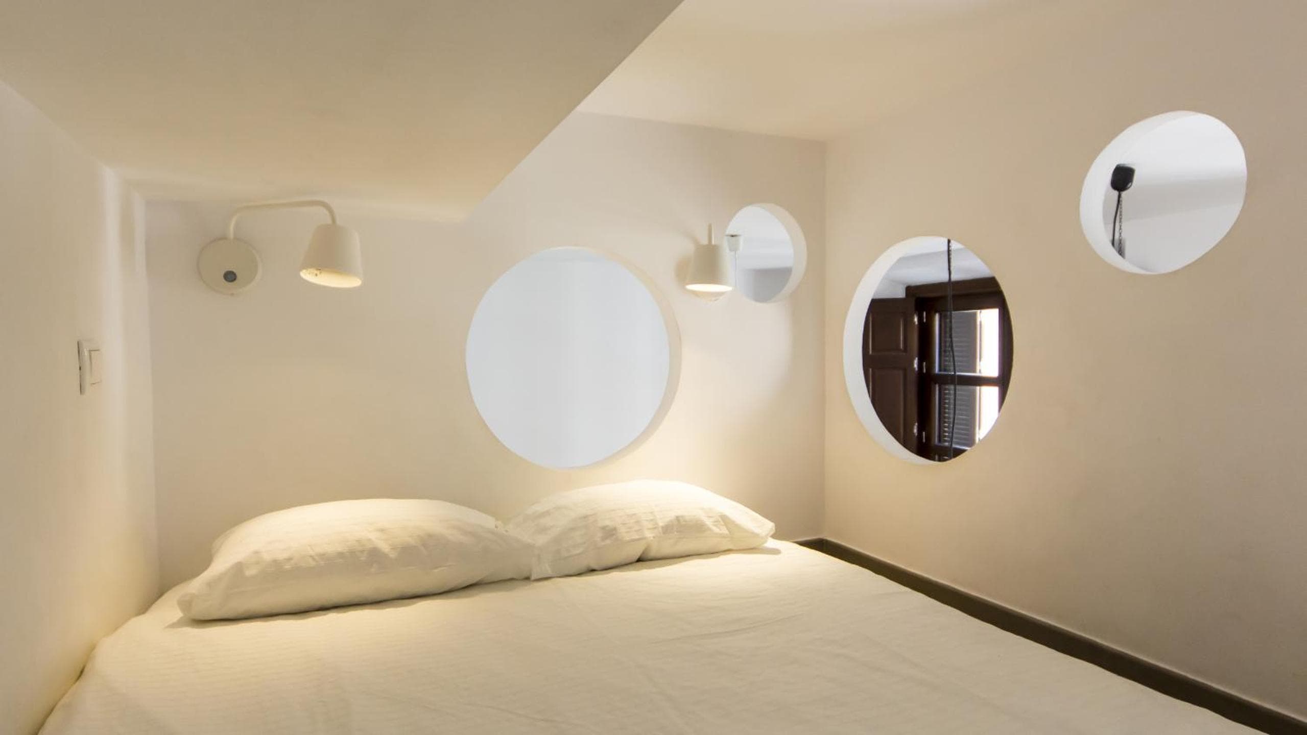 Apartamentos Málaga Picasso — 19