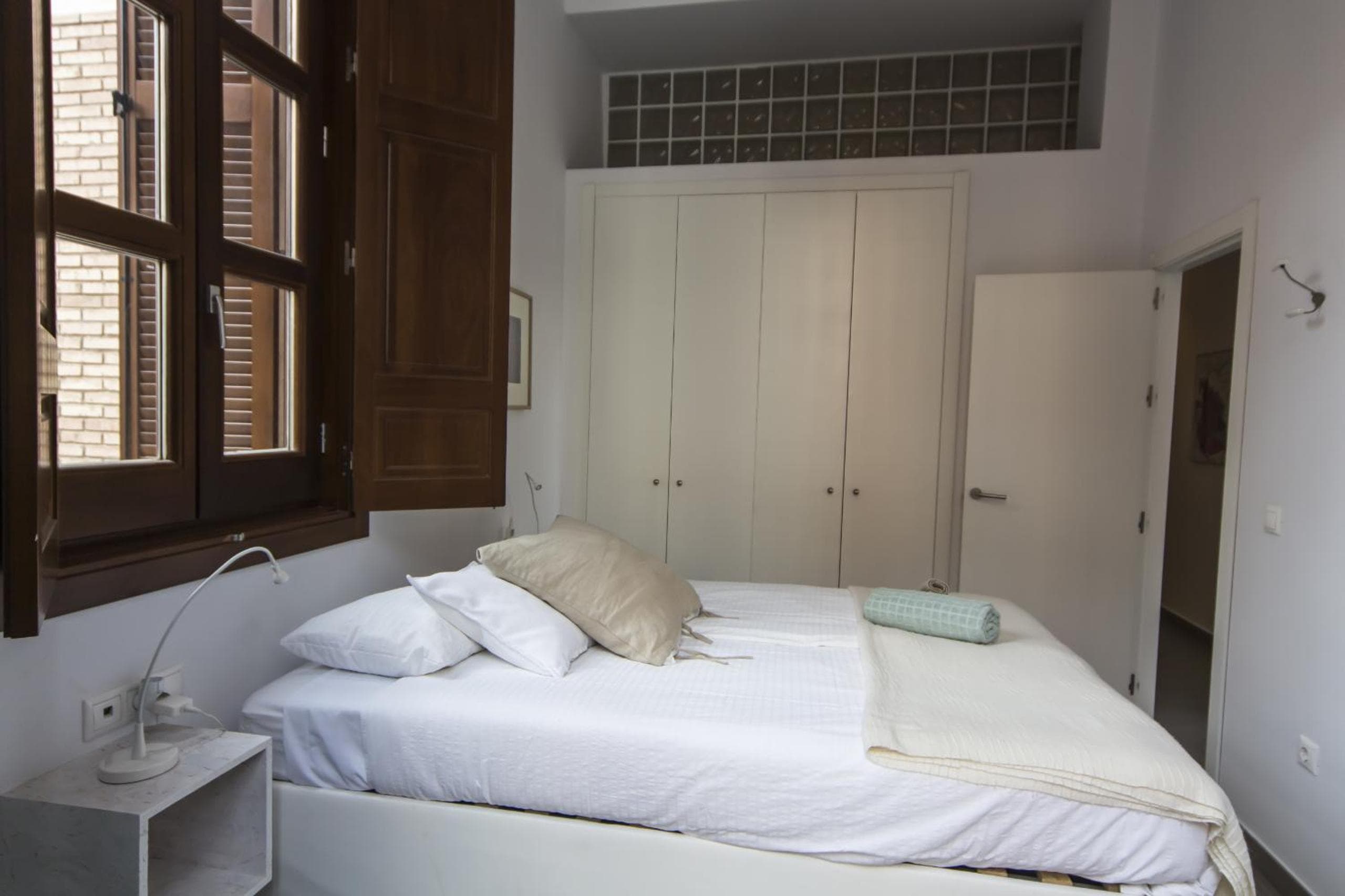 Apartamentos Málaga Picasso — 7