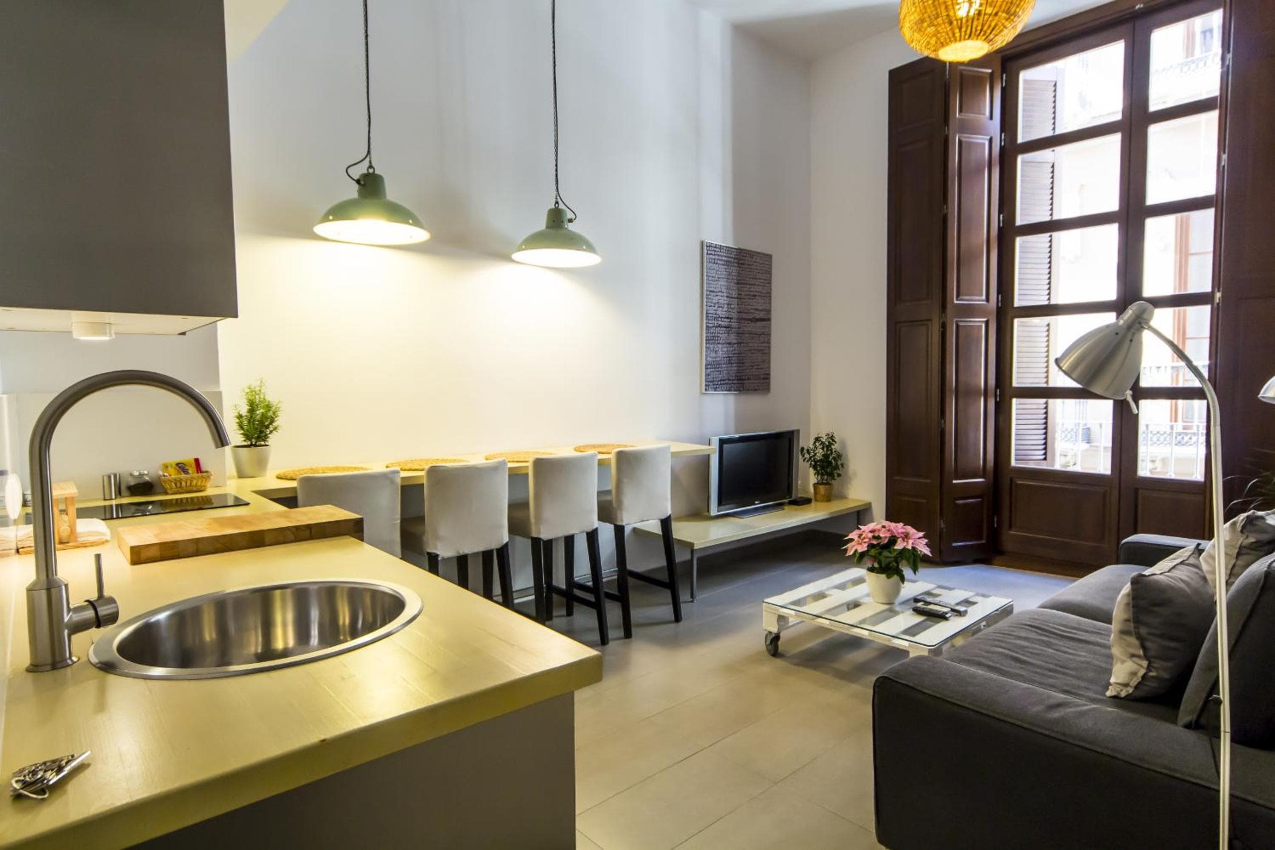 Apartamentos Málaga Picasso — 5
