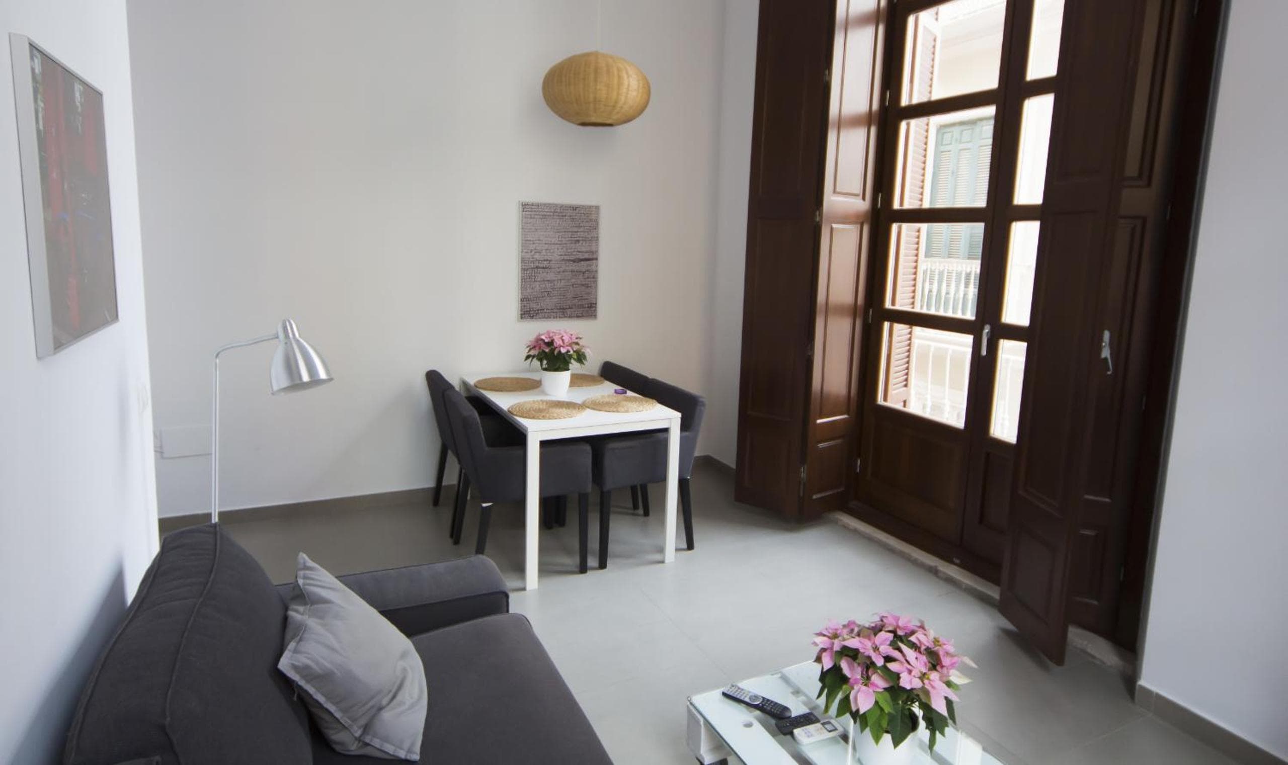 Apartamentos Málaga Picasso — 6