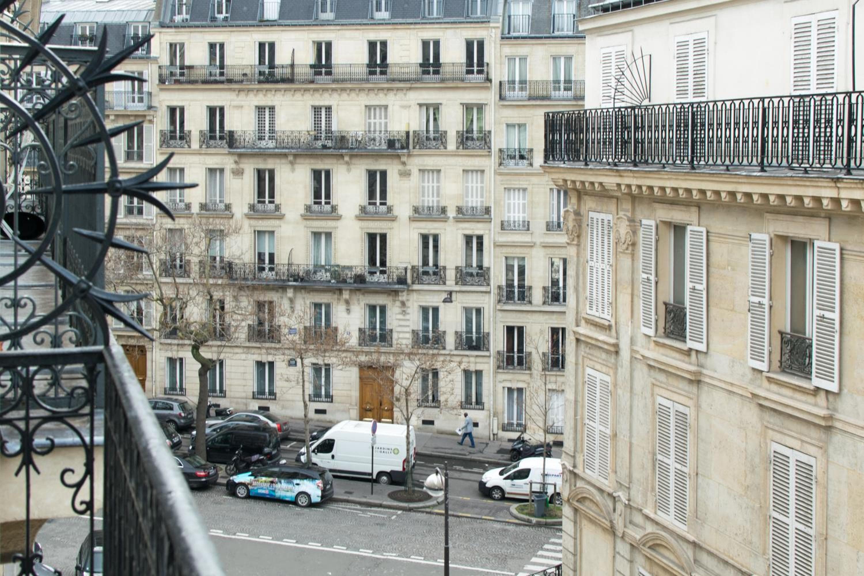 Balmoral Champs Elysées — 12