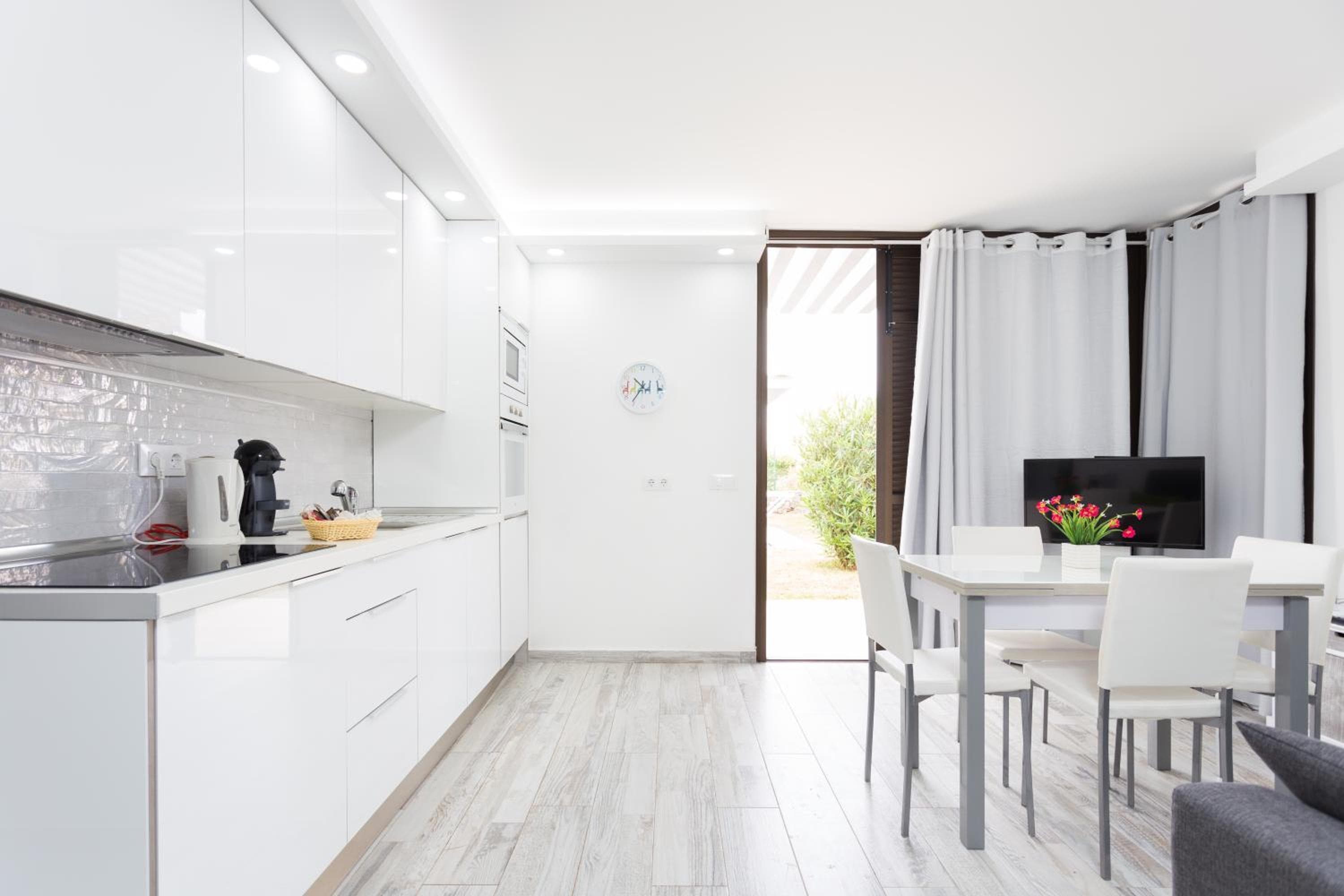 241 Quiet Bungalow with terrace — 4