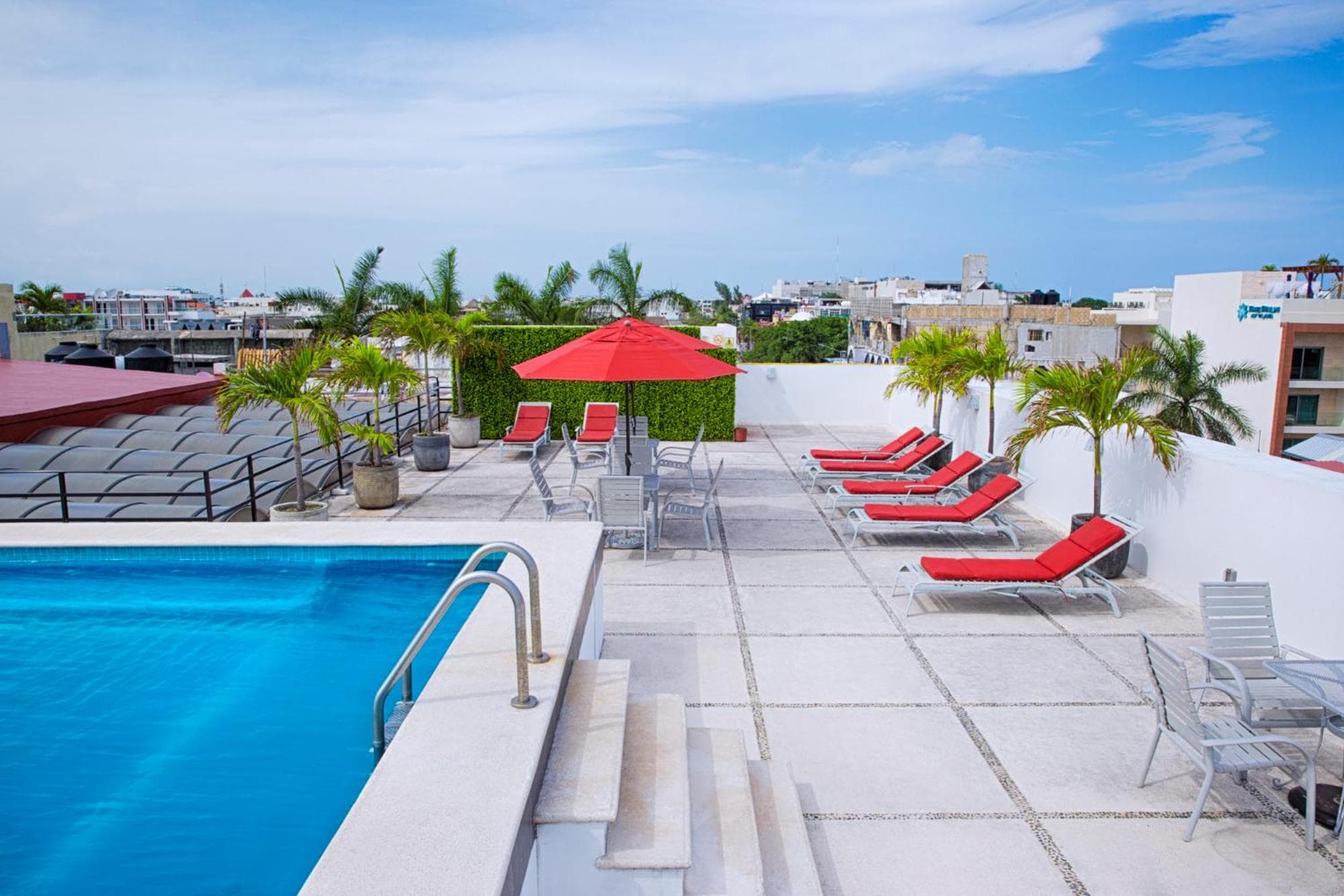 Hotel Los Itzaes by 5th av — 14