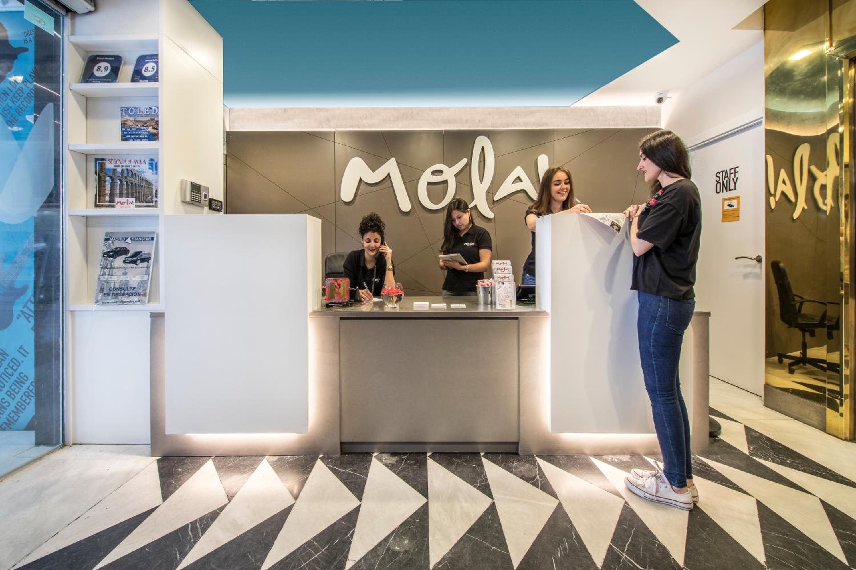 Mola Suites — 4