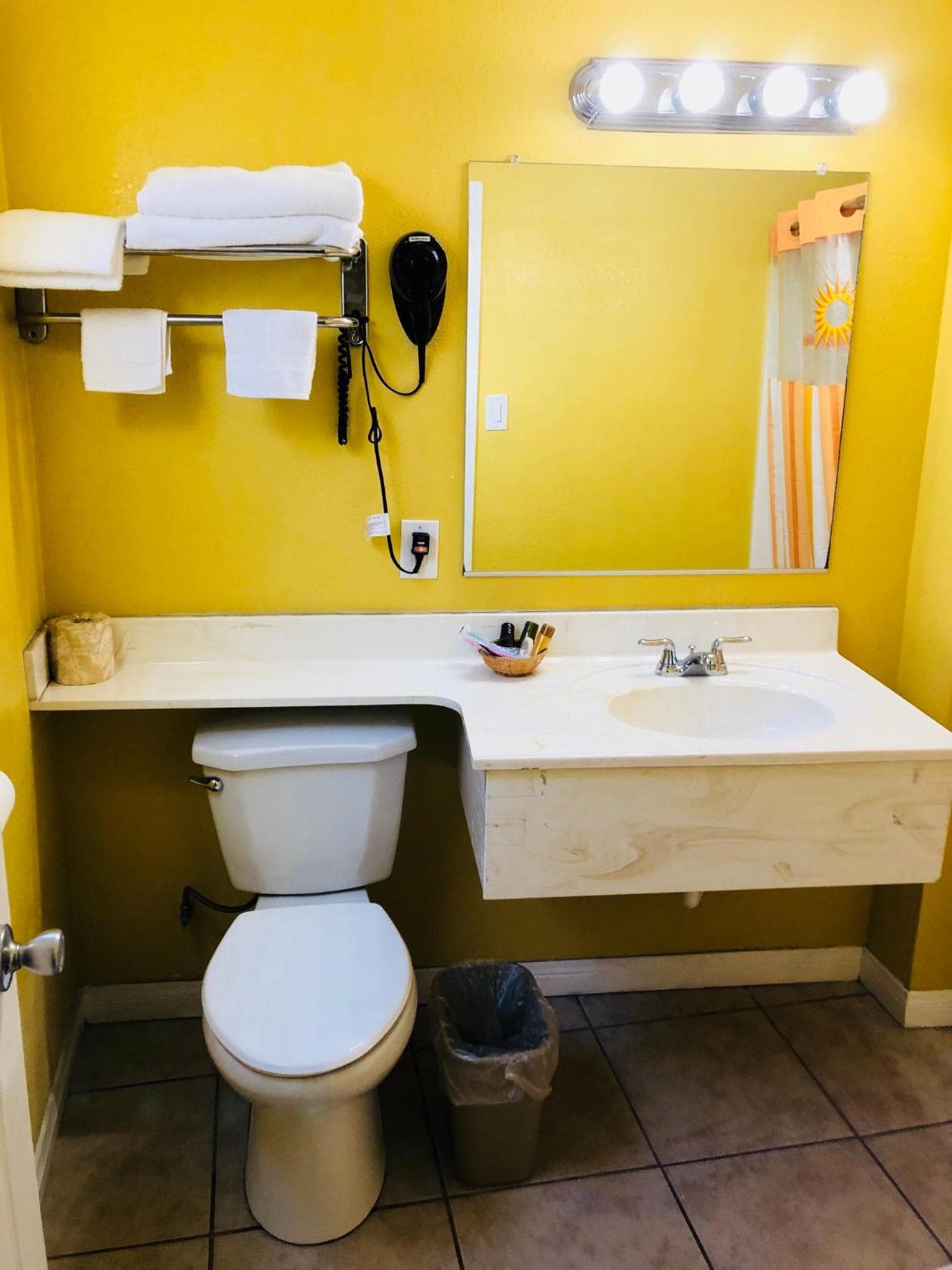 Encore Motel Near Marina Del Rey, Culver City & Venice — 12