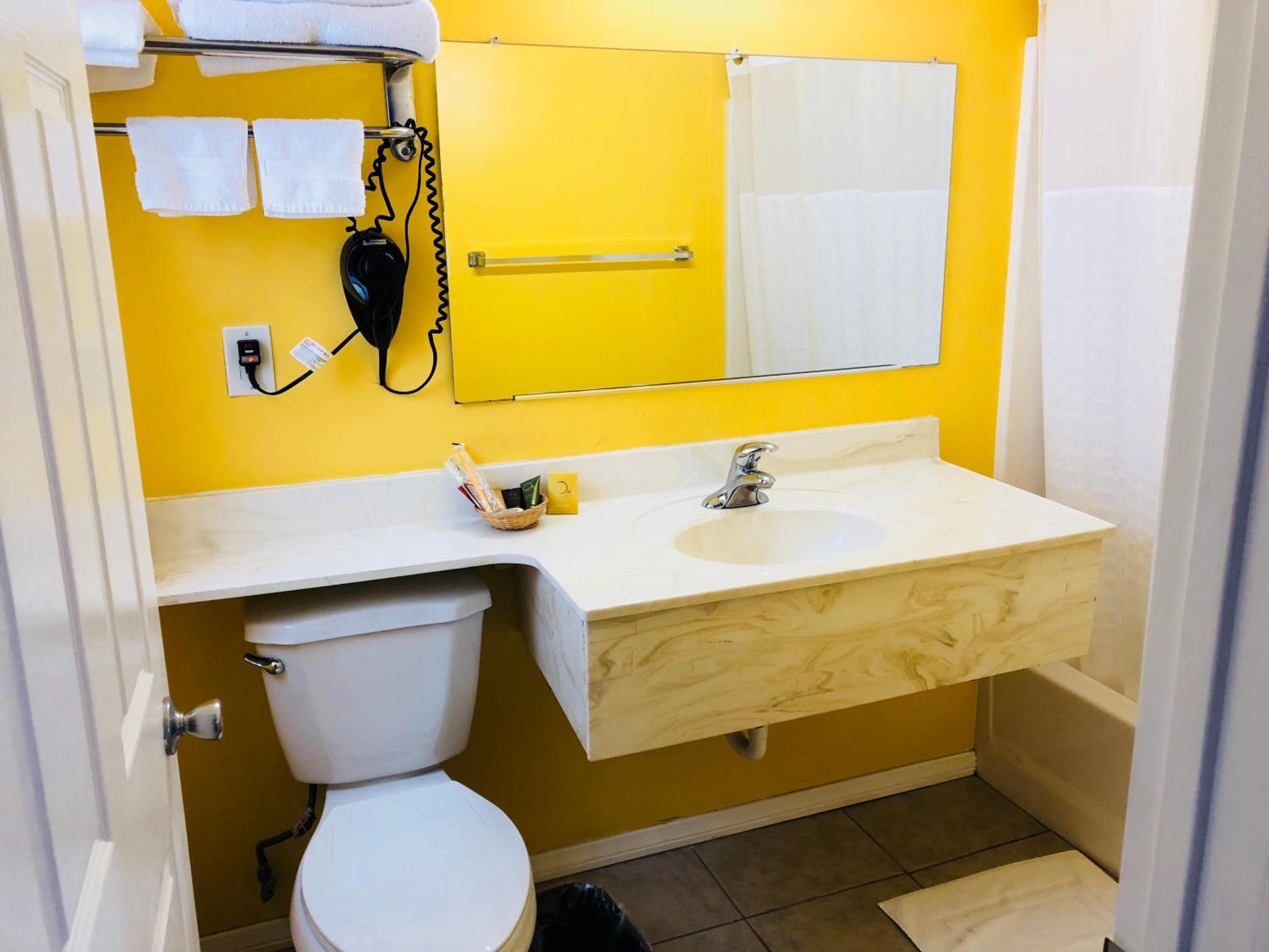 Encore Motel Near Marina Del Rey, Culver City & Venice — 6