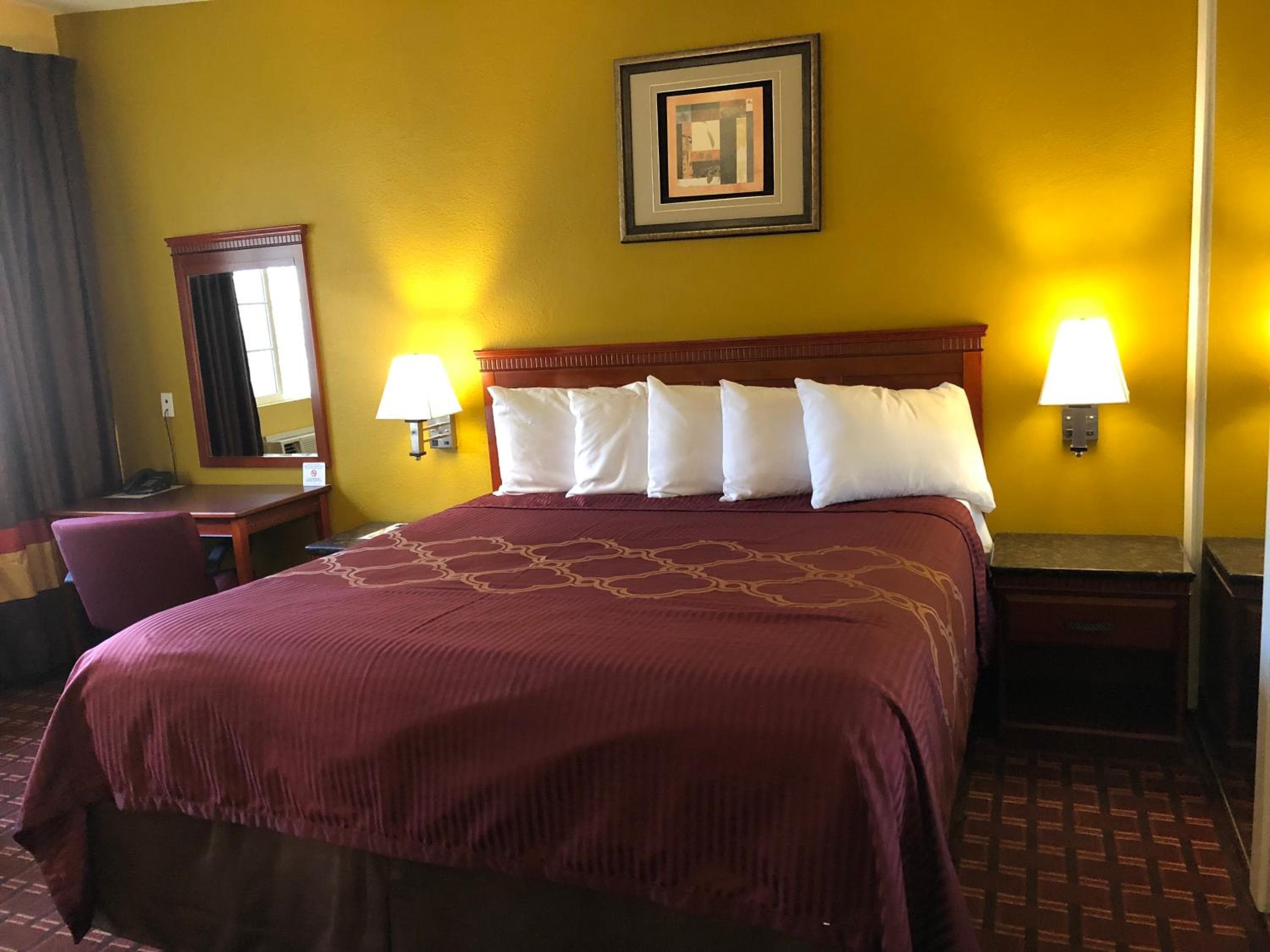 Motel Encore — 28