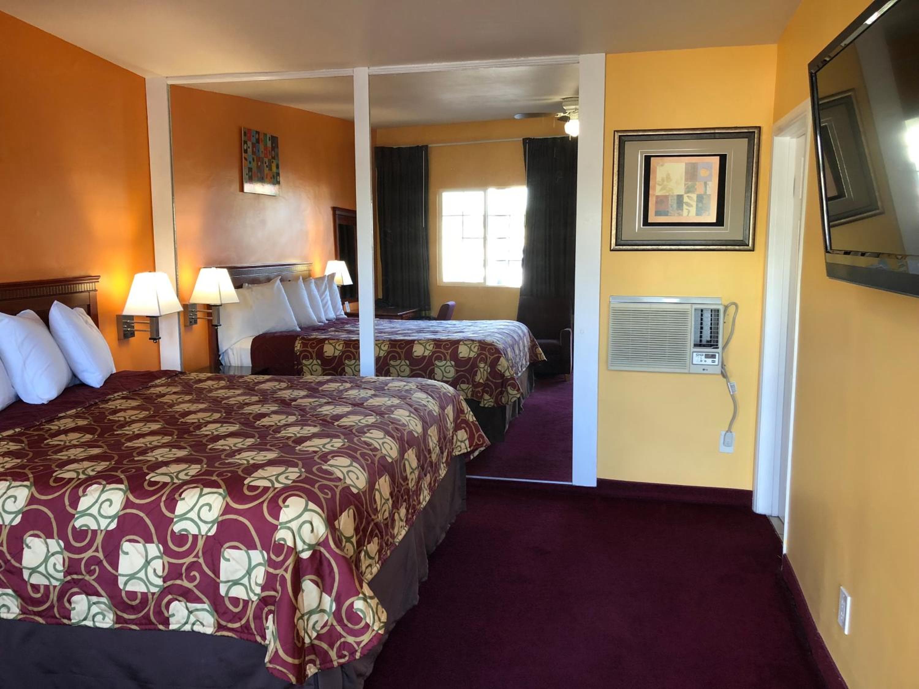 Motel Encore — 22