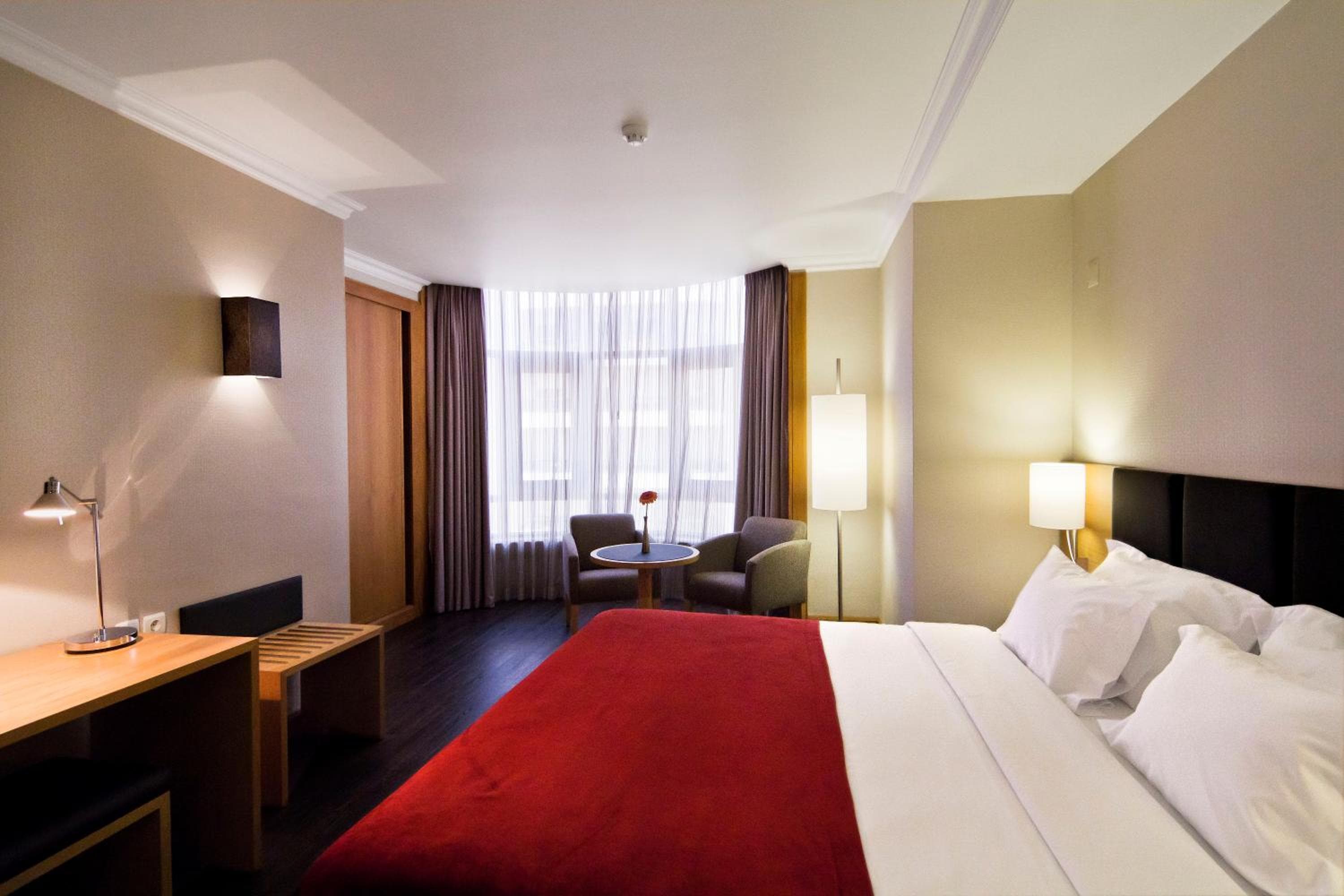 SANA Reno Hotel — 27