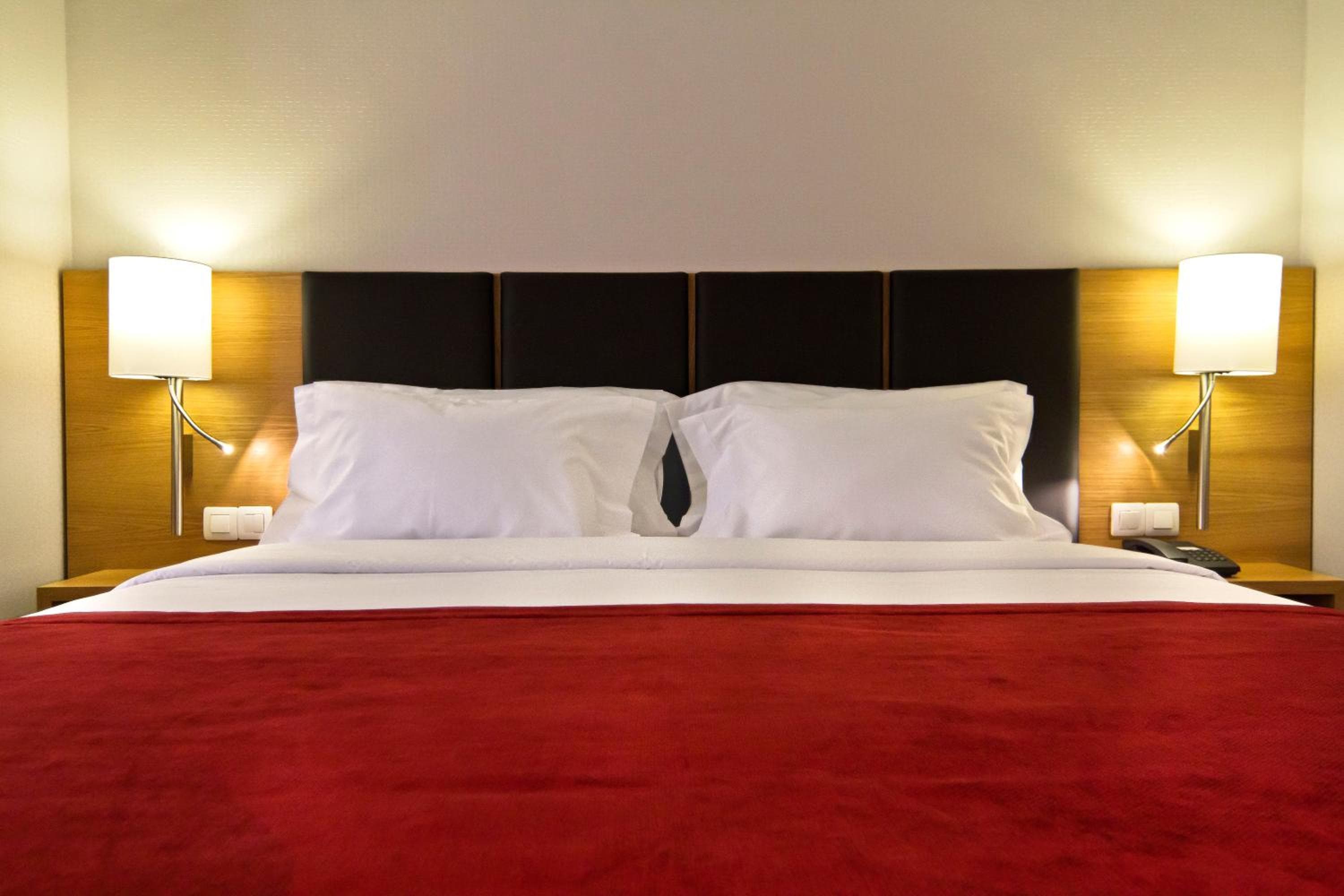 SANA Reno Hotel — 2