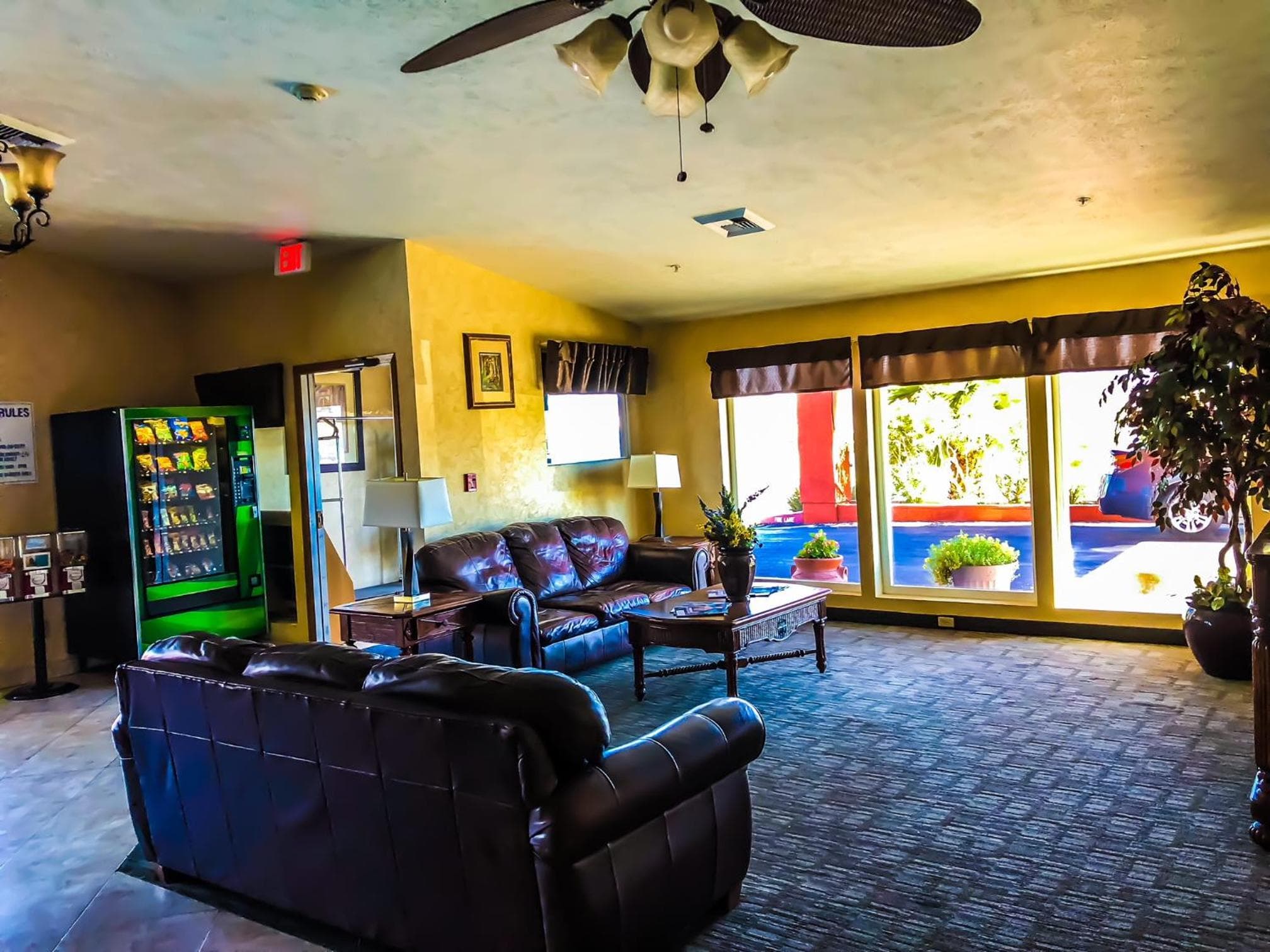 Sunrise Inn — 2