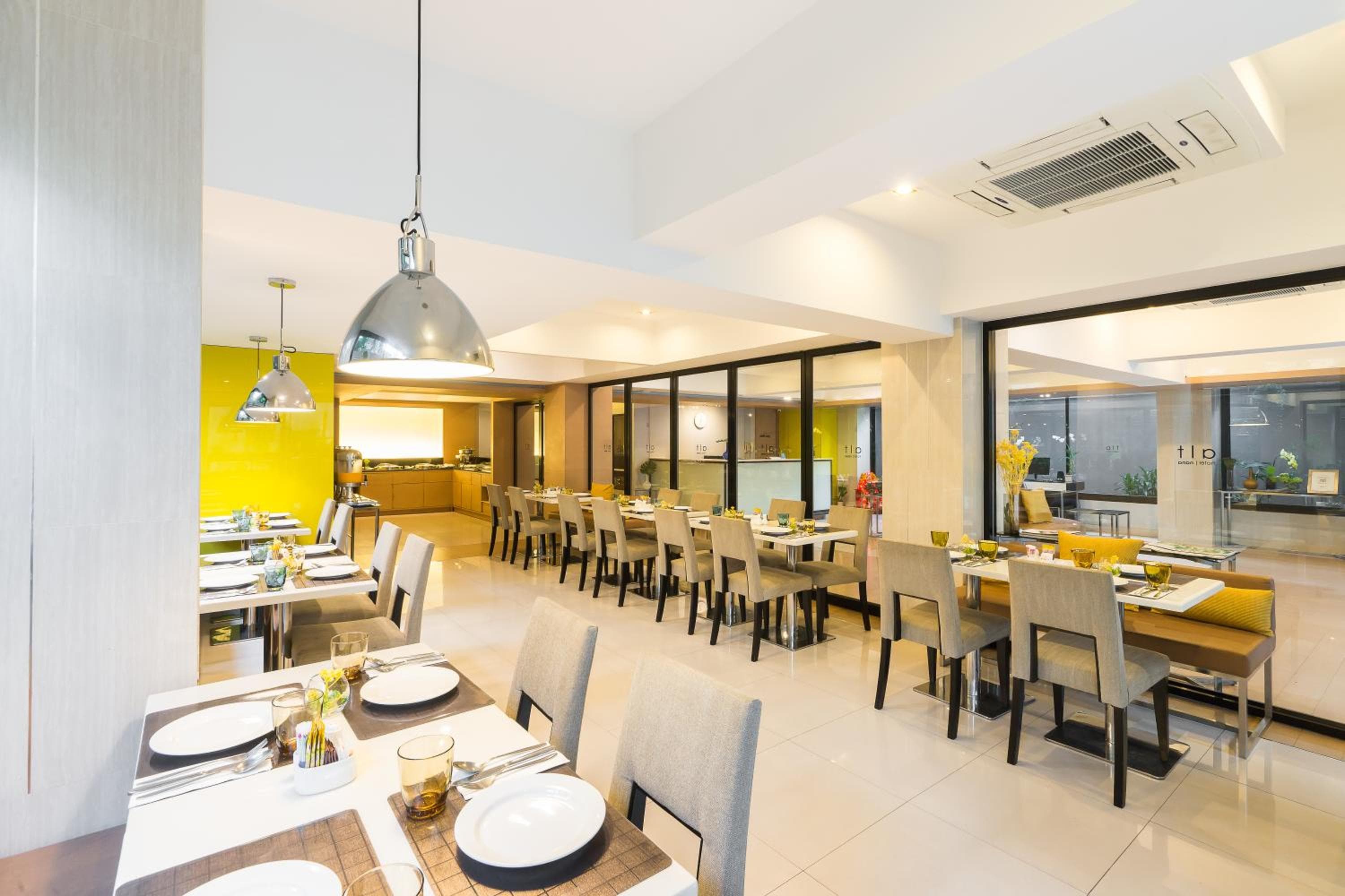 Alt Hotel Nana by UHG -Nearby Benjakitti Park & Queen Sirikit National Convention Center — 2