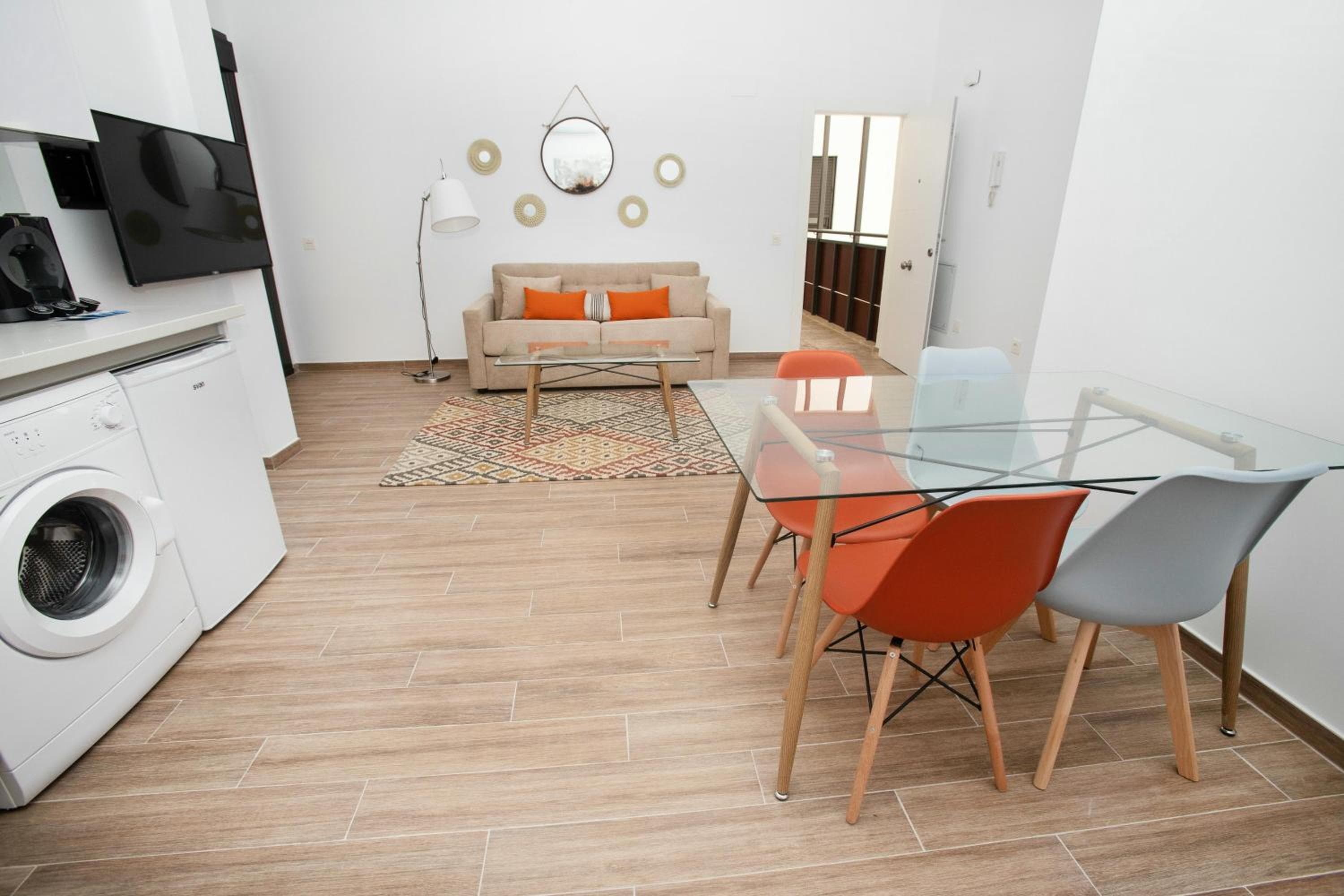 Feelathome Mártires Apartments — 12