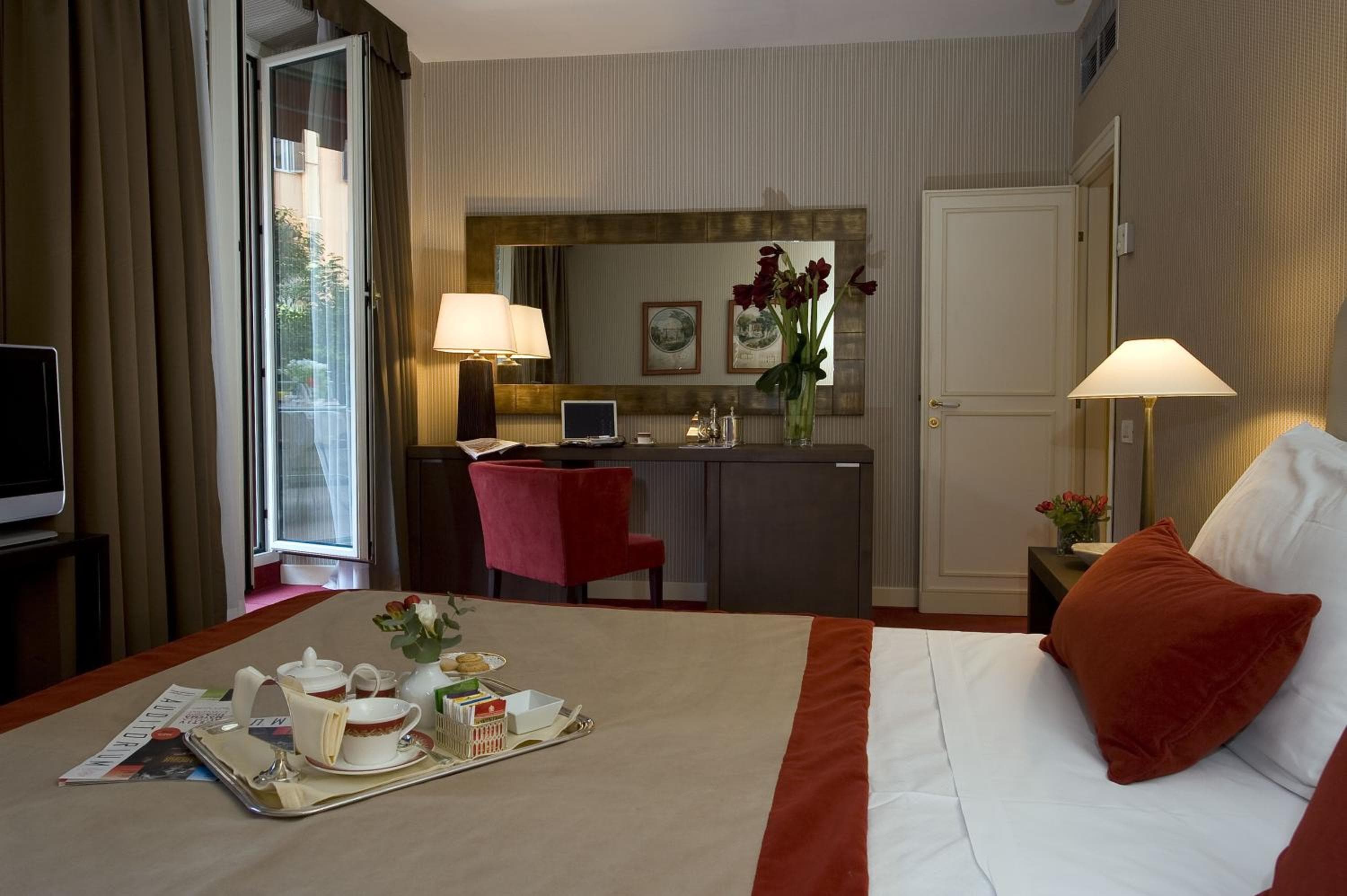 Hotel dei Borgognoni — 17