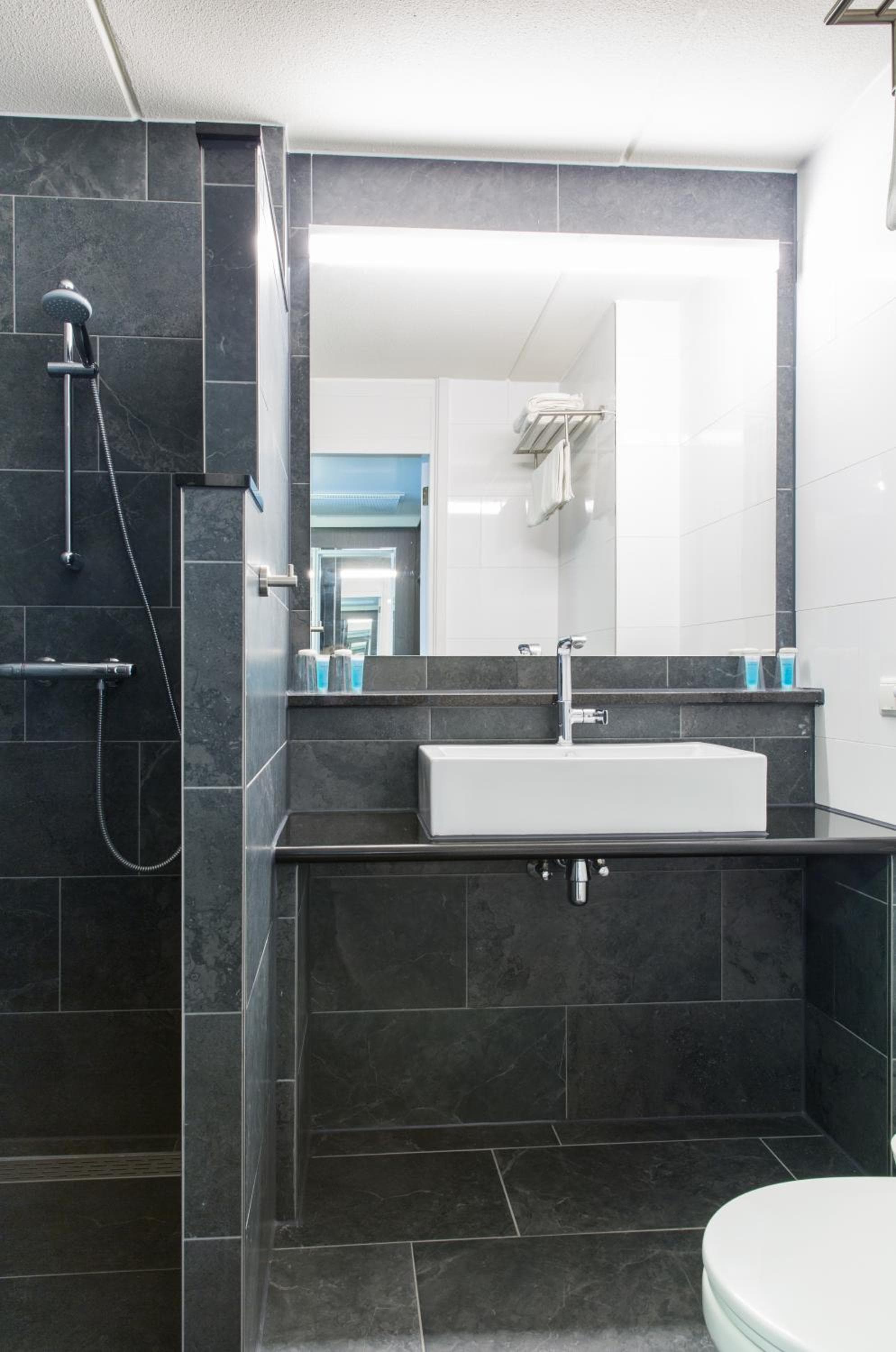Bastion Hotel Amsterdam Amstel — 6