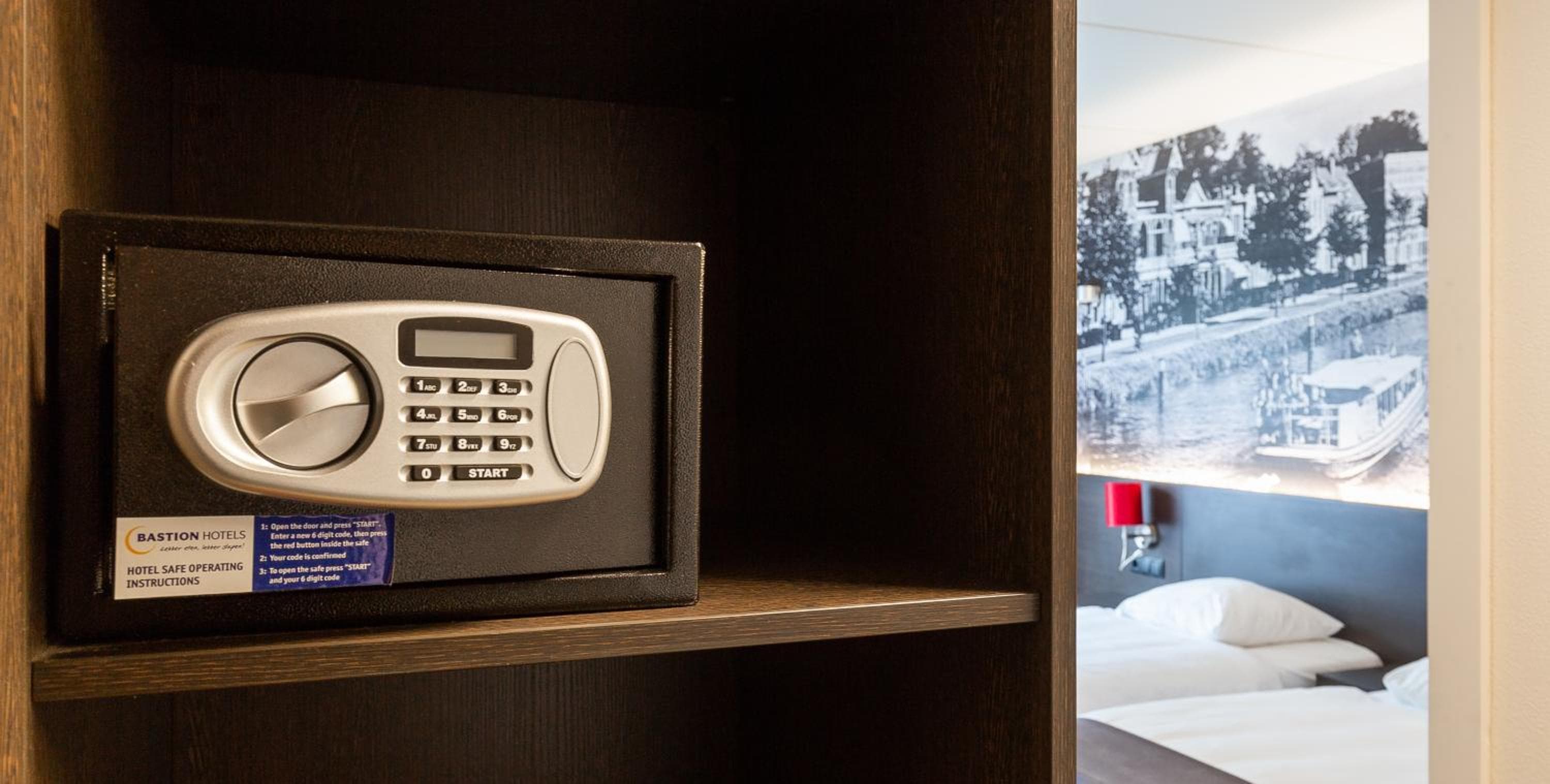 Bastion Hotel Ámsterdam Amstel — 11