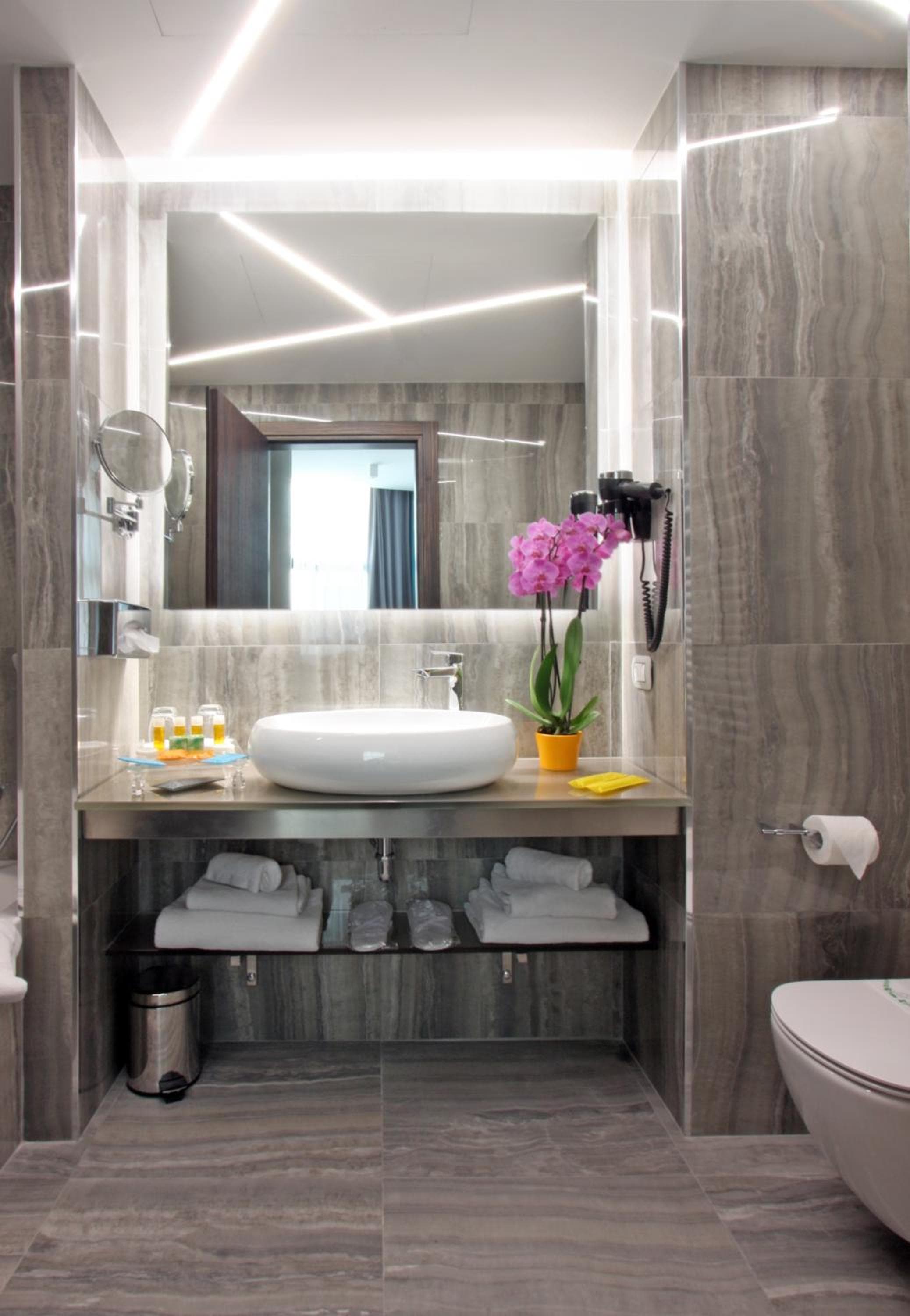 The Hive Hotel hotel, Via Torino 6, Rome, Italy — photo 58