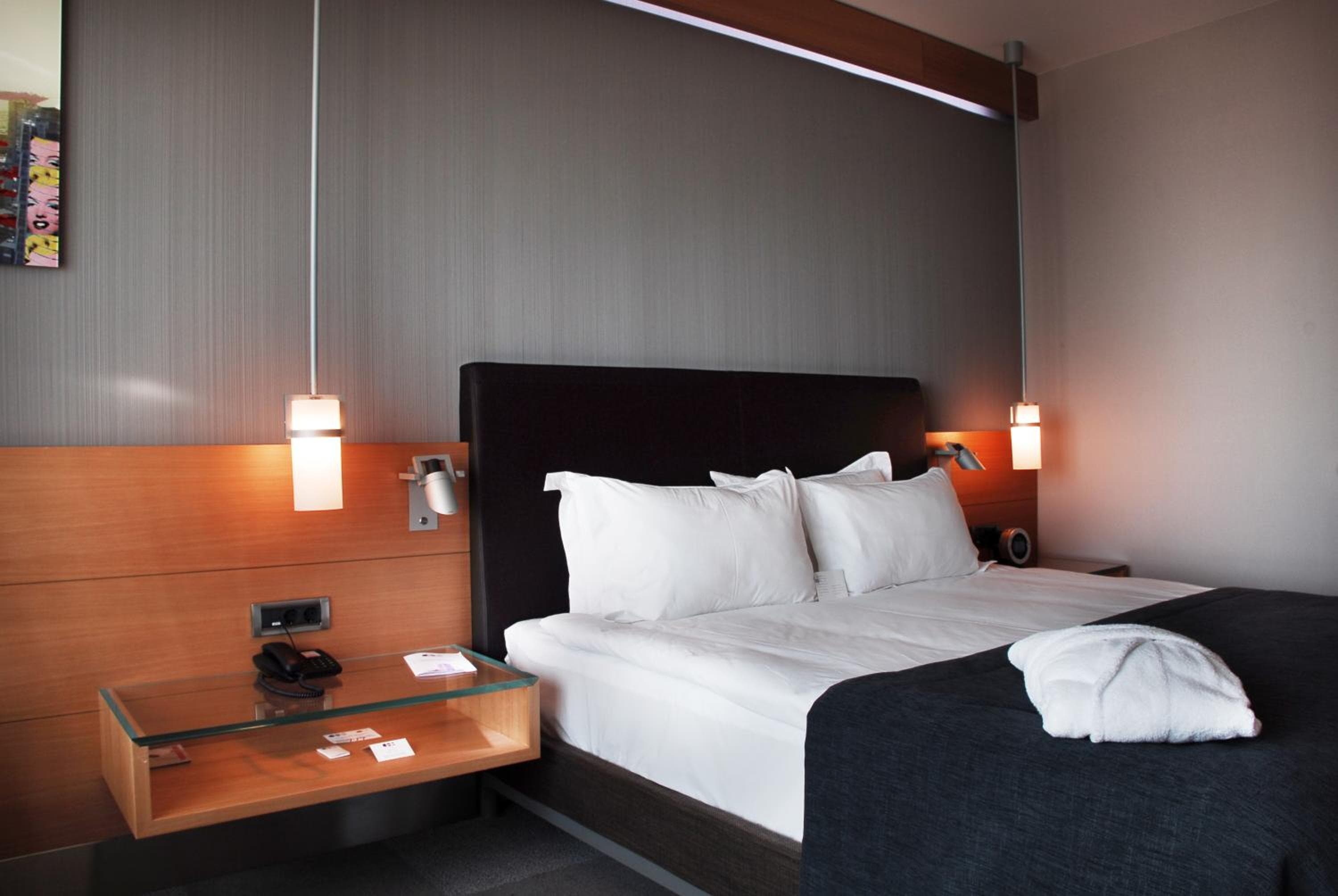 Point Hotel Barbaros — 9